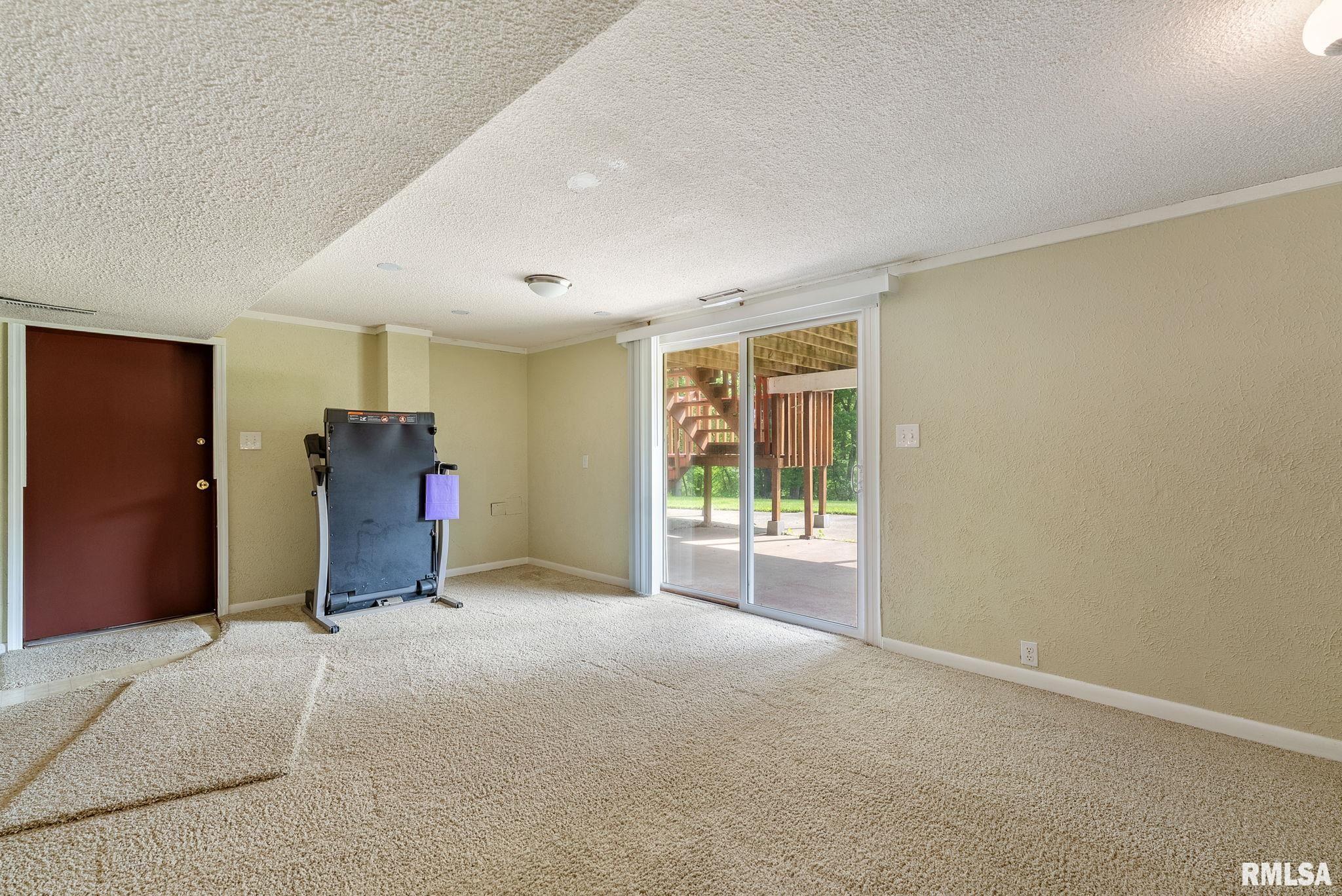 1109 33rd Street, Bettendorf, Iowa image 20