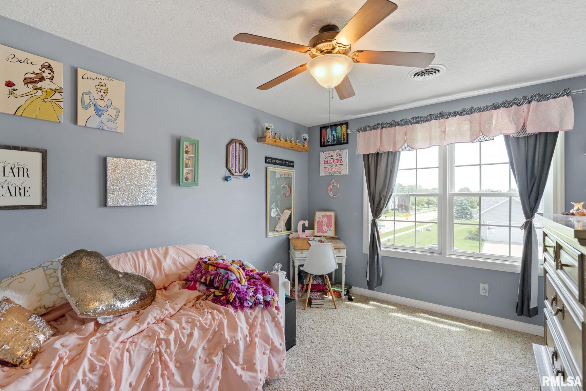 802 Stonebridge Circle, Eldridge, Iowa image 36