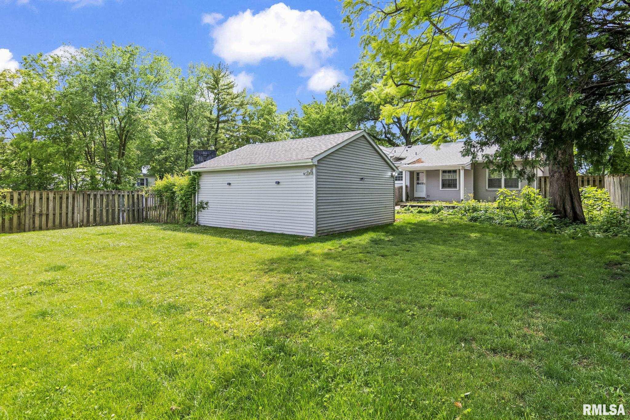2236 Warson Road, Springfield, Illinois image 36