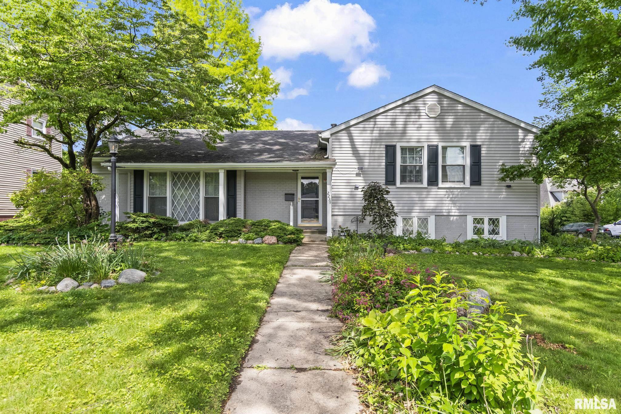 2236 Warson Road, Springfield, Illinois image 1