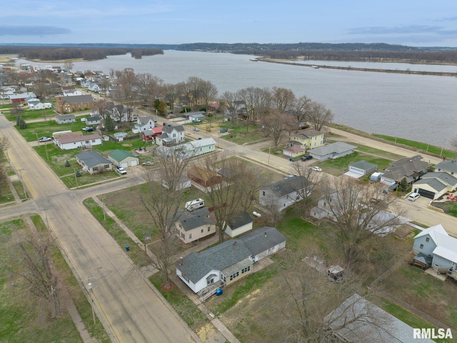 907 Broad Street, Sabula, Iowa image 9