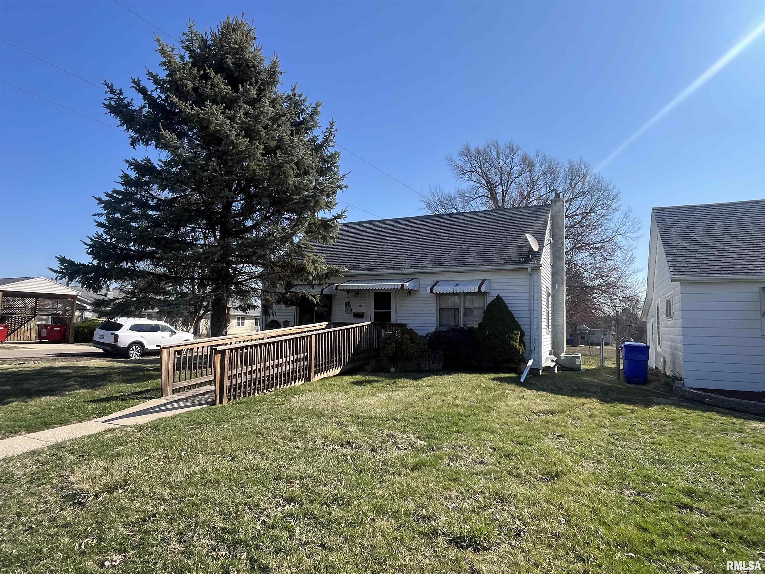 430 Ross Street, Kewanee, Illinois image 1