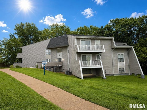 Homes For Sale - 2622 W Willowlake Drive #331<br/> Peoria, IL 61614