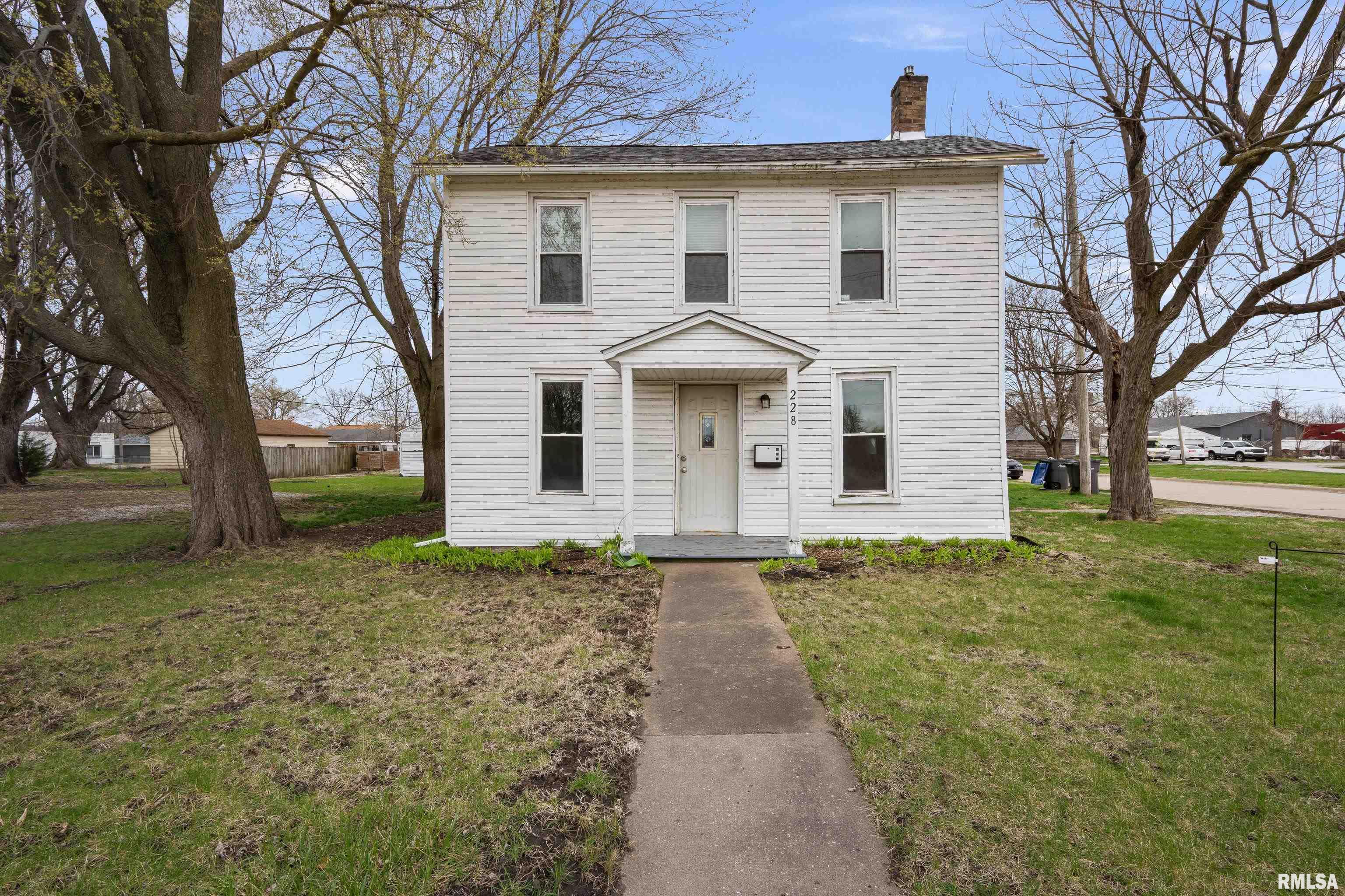 228 4th Avenue West, Milan, Illinois image 1