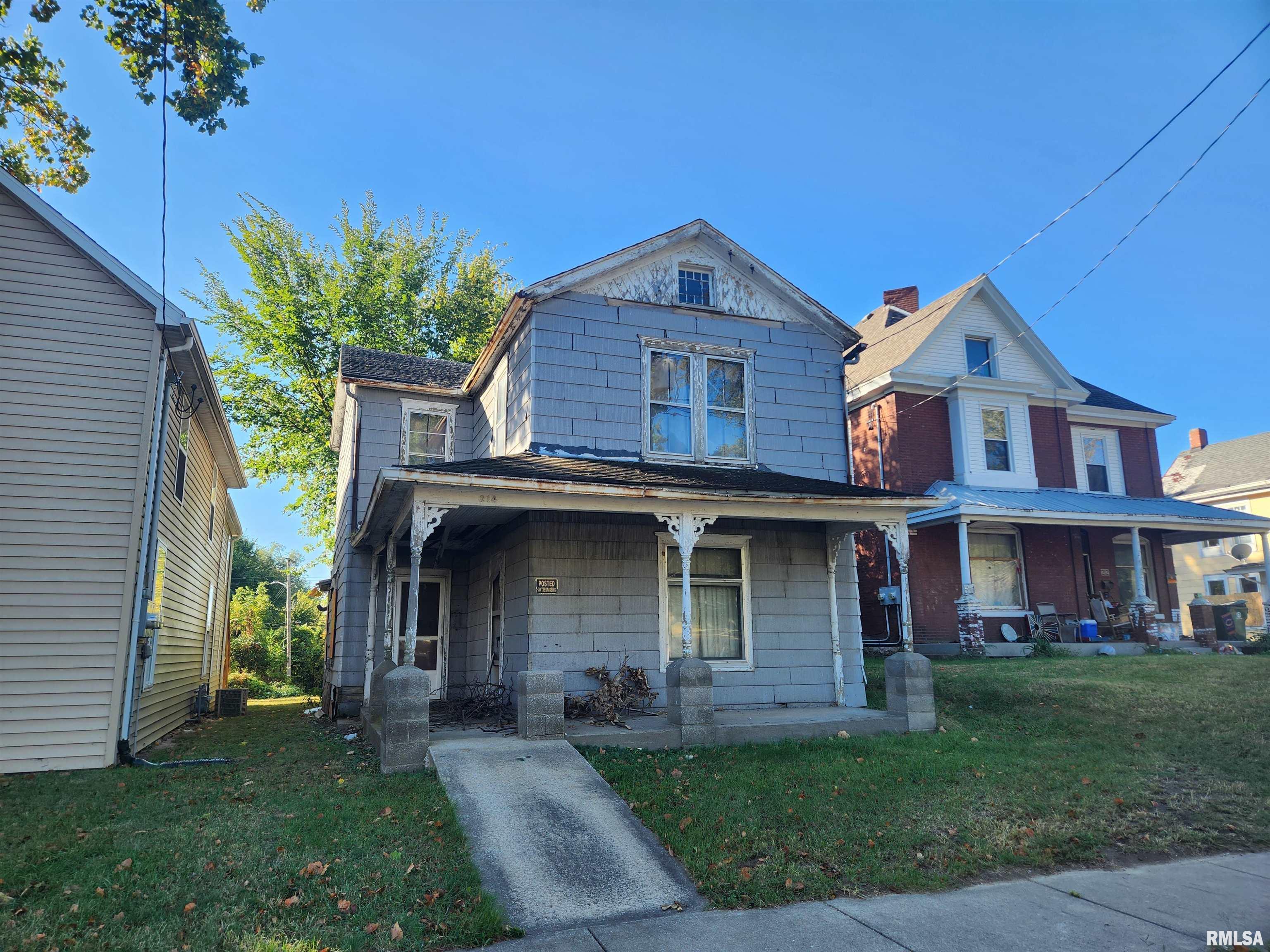 214 Chestnut Street, Quincy, Illinois image 1