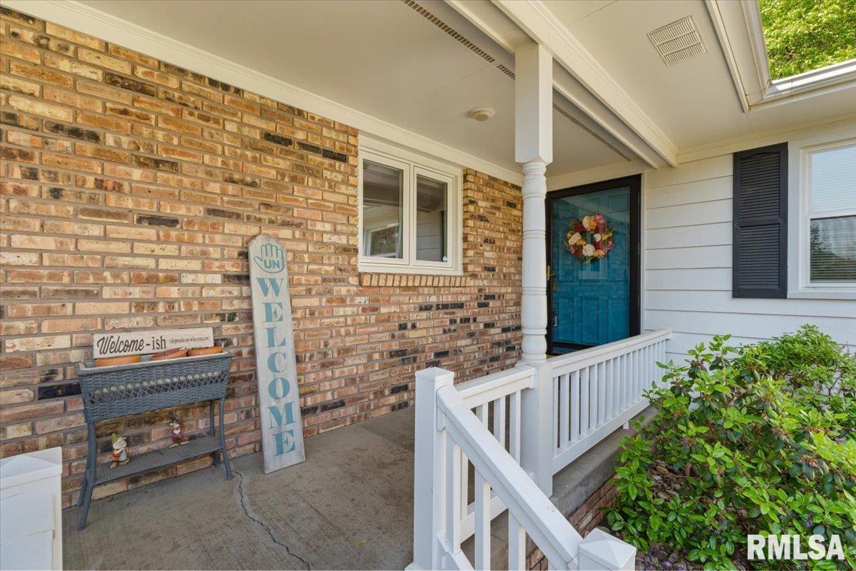 1224 34th Avenue Court, Rock Island, Illinois image 7
