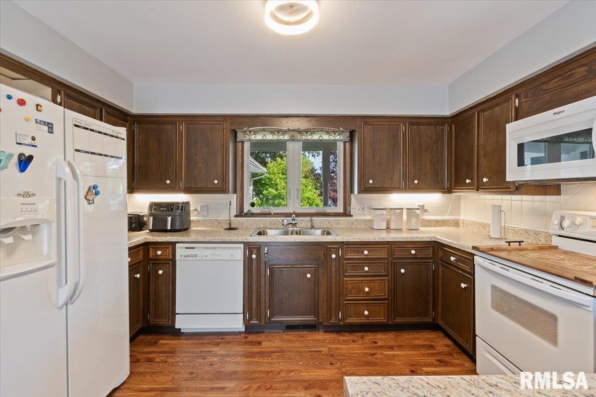 1224 34th Avenue Court, Rock Island, Illinois image 21
