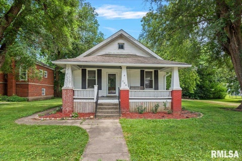 Homes For Sale - 208 W Mechanic Street<br/> Cass County, Ashland, IL 62612