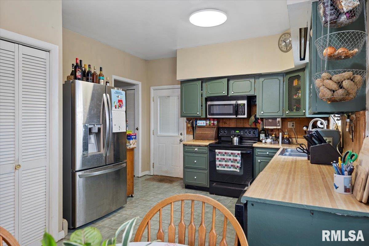 2282 Hog Barn Road, Ashland, Illinois image 17