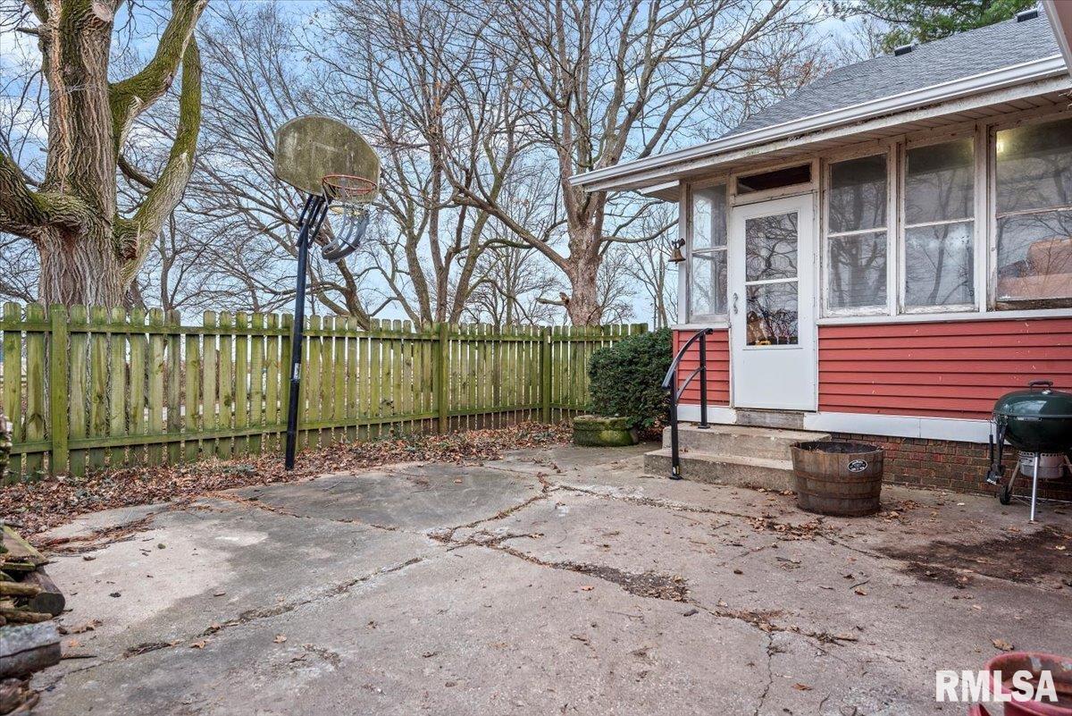 2282 Hog Barn Road, Ashland, Illinois image 39