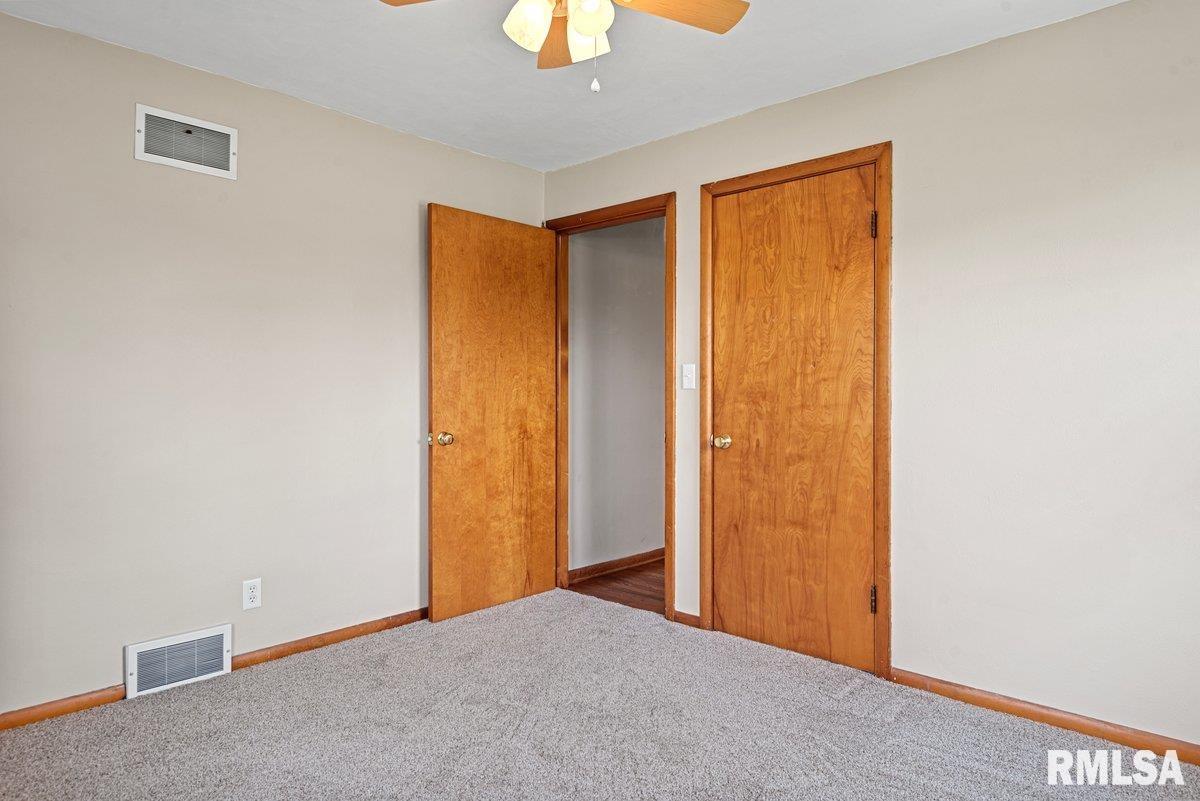 601 E Gibson Street, New Berlin, Illinois image 18