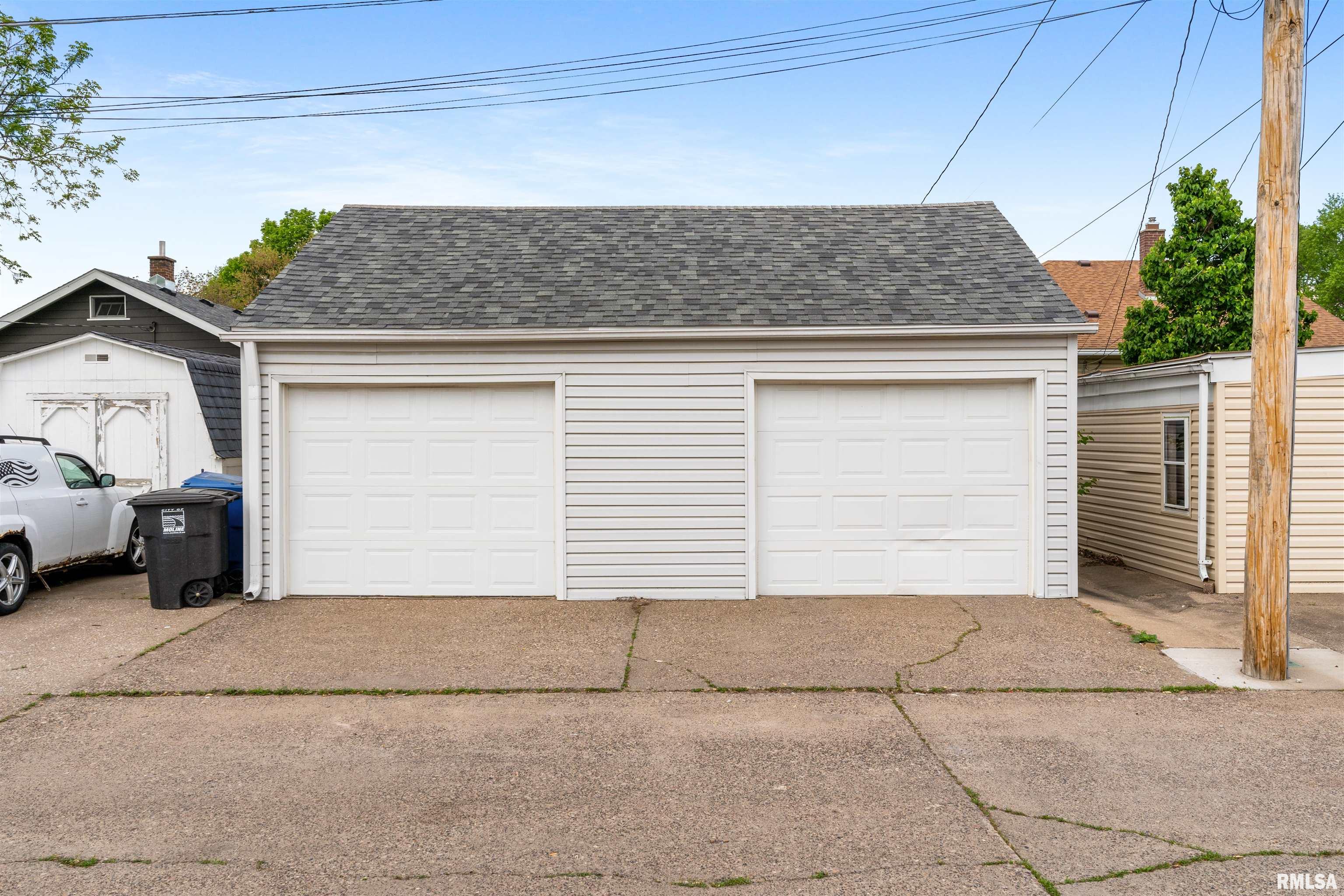 2320 6th Street, Moline, Illinois image 10