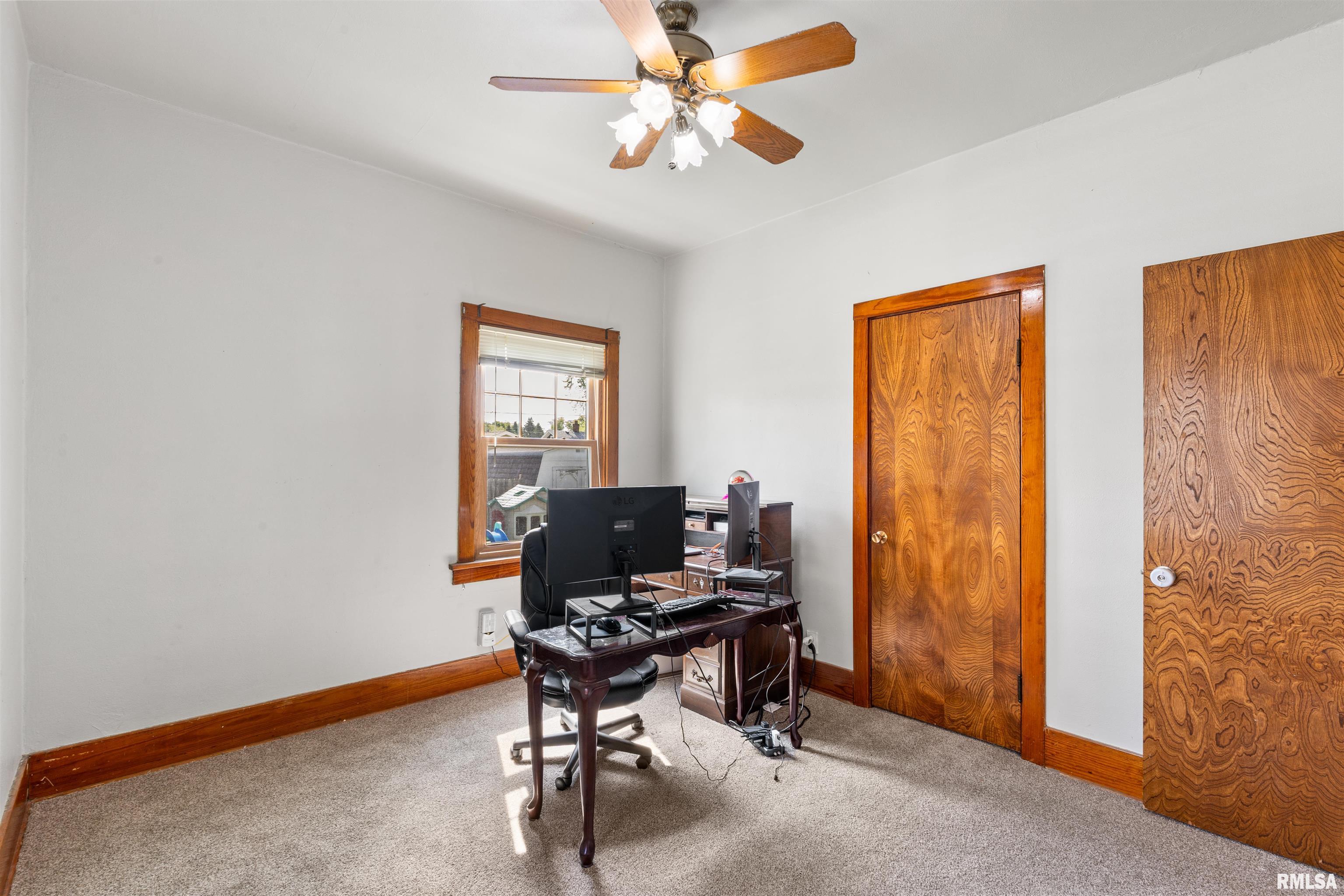 2320 6th Street, Moline, Illinois image 32
