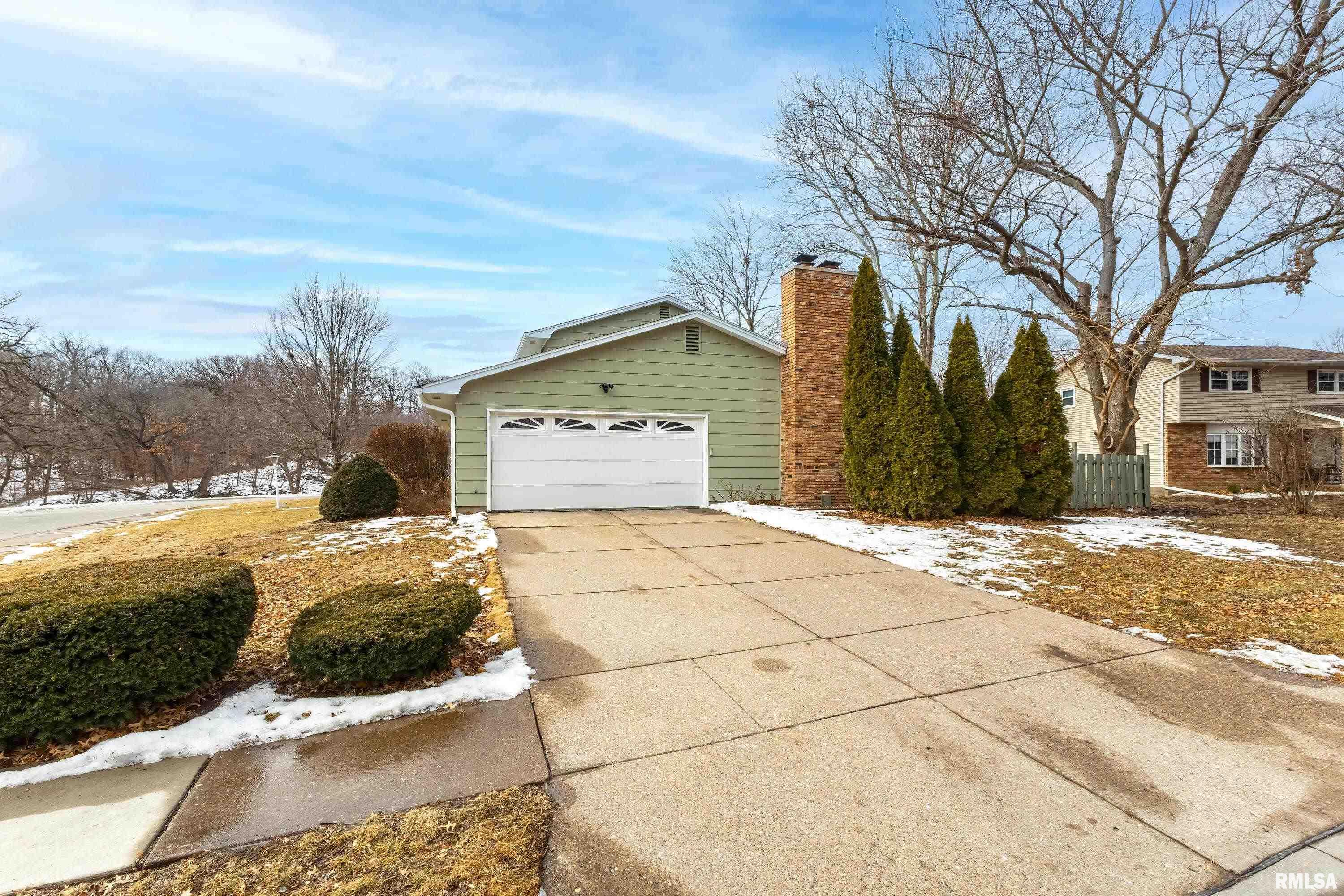 1928 Parkway Drive, Bettendorf, Iowa image 41