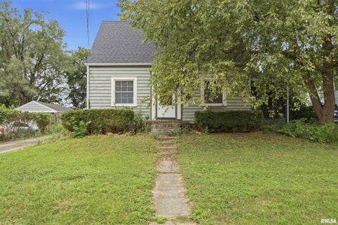 Homes For Sale - 3411 N Missouri Avenue<br/> Peoria, IL 61603