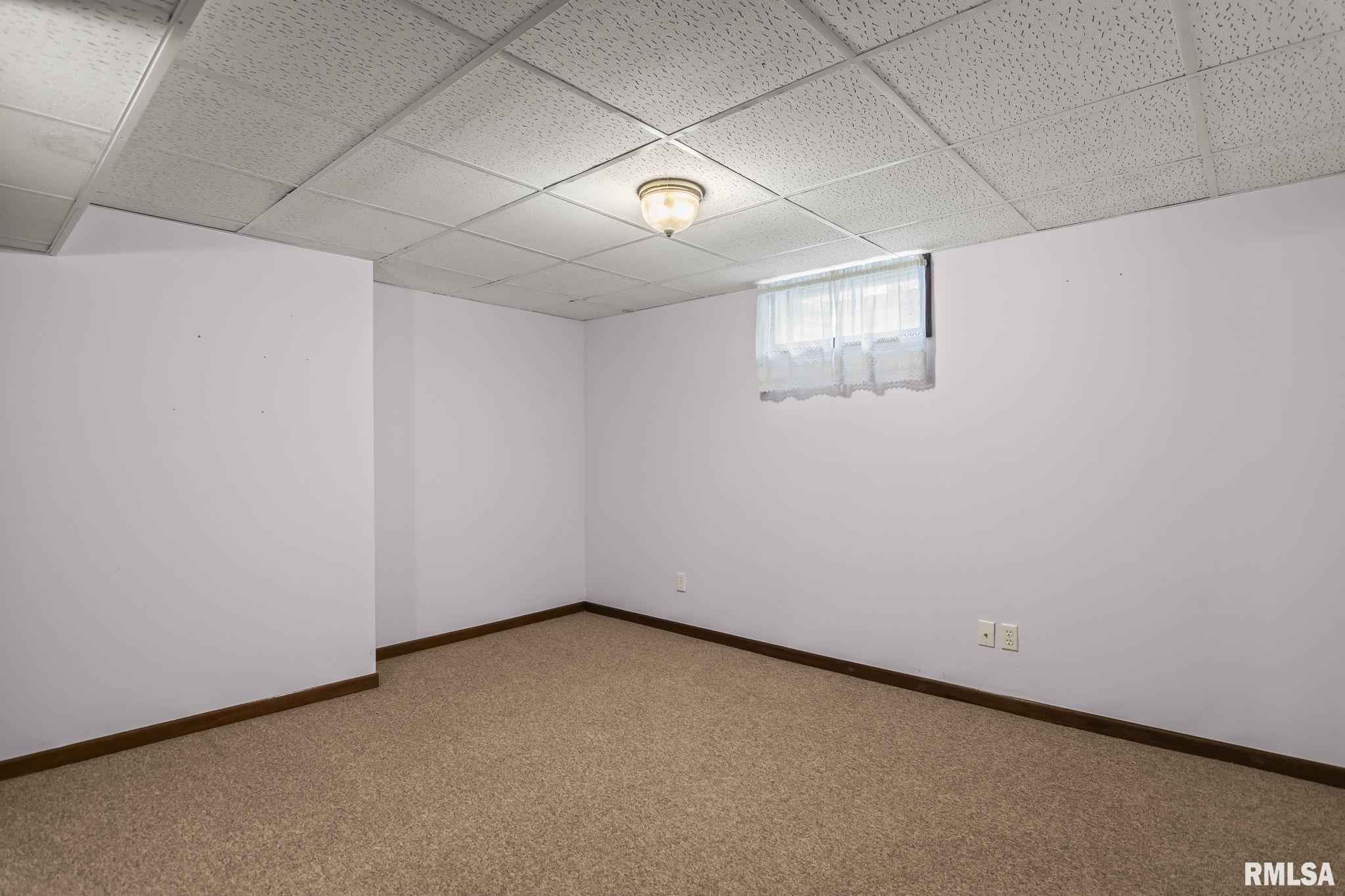 36 Bob O Link Drive, Springfield, Illinois image 27