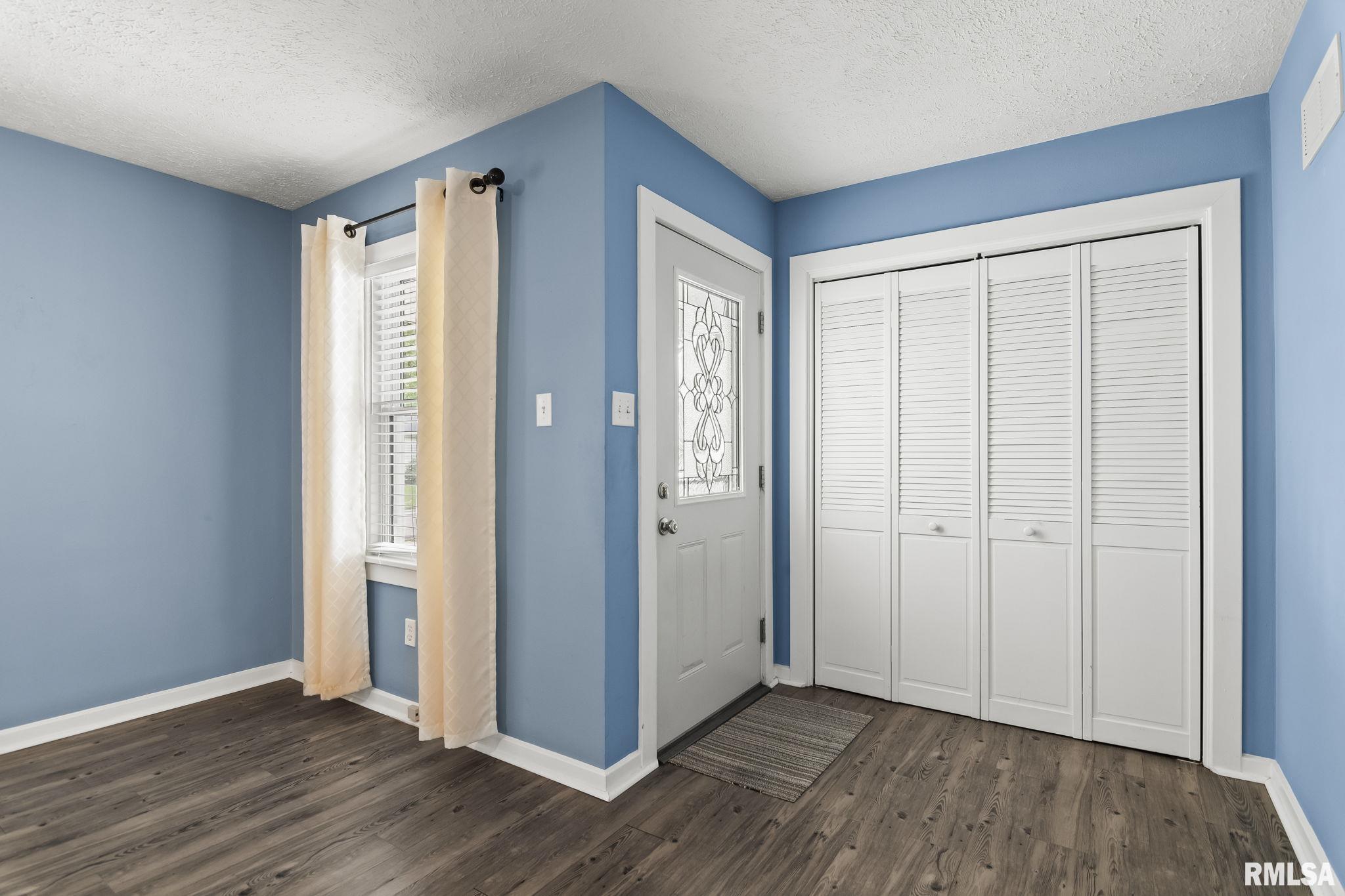 36 Bob O Link Drive, Springfield, Illinois image 4