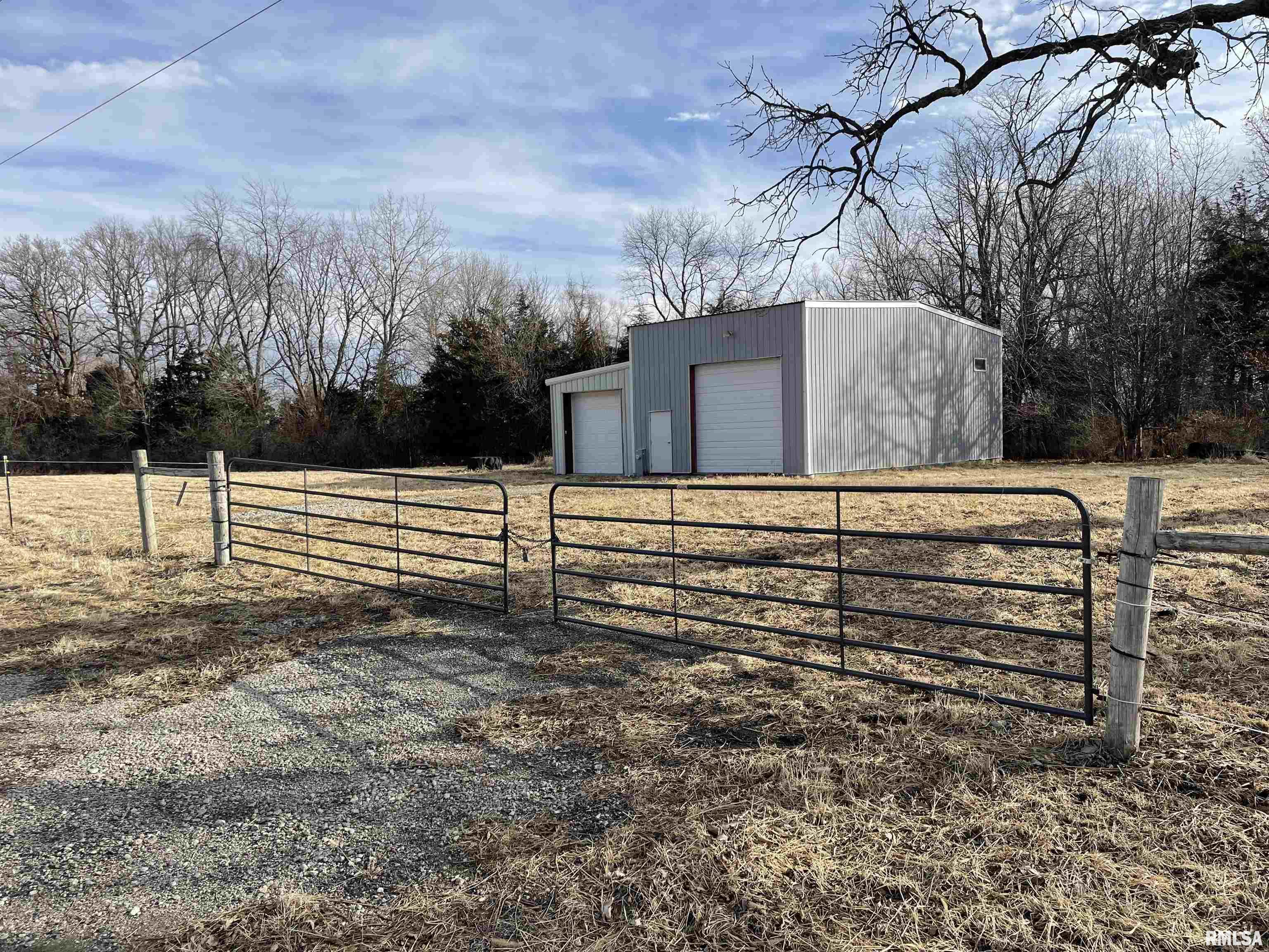 601-799 105th Street, Joy, Illinois image 1
