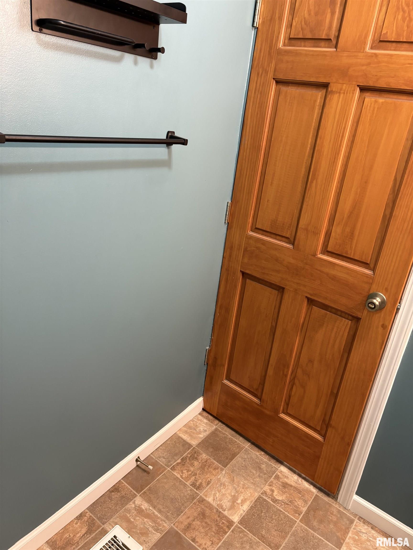 2807 W Kenwood Avenue, West Peoria, Illinois image 18
