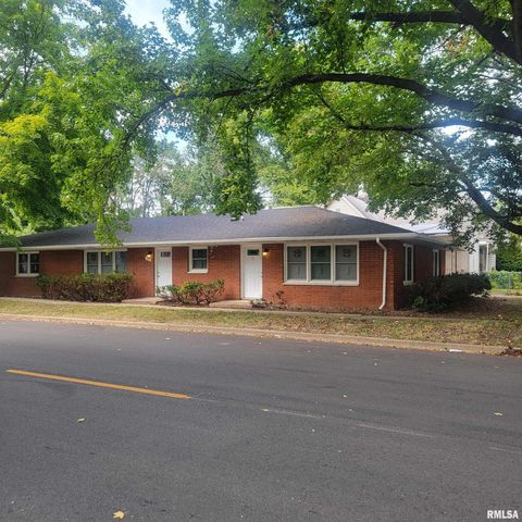 Homes For Sale - 725 Spruce Street<br/> Sangamon County, Springfield, IL 62704