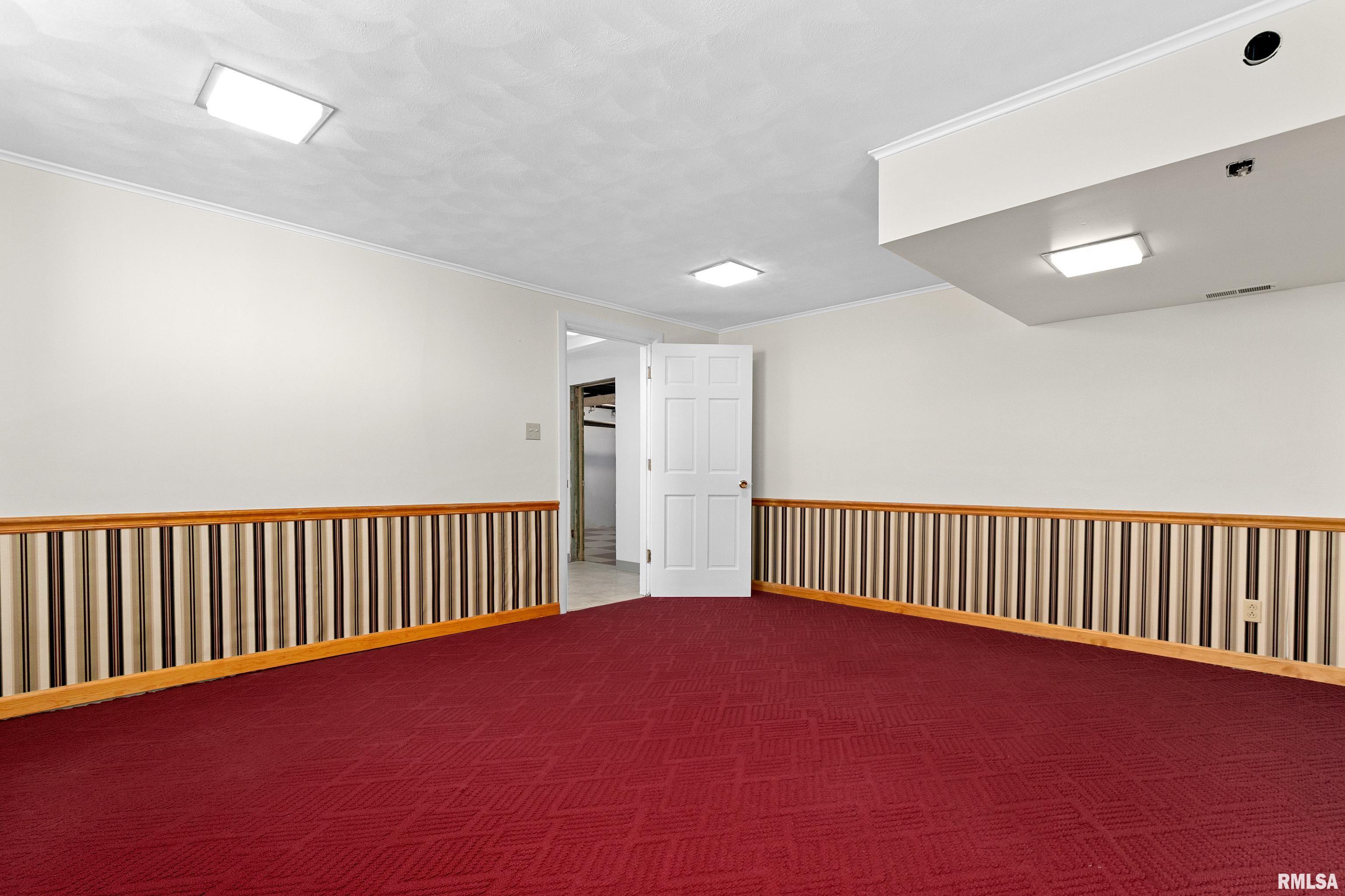 801 S 5th Street, Pekin, Illinois image 33