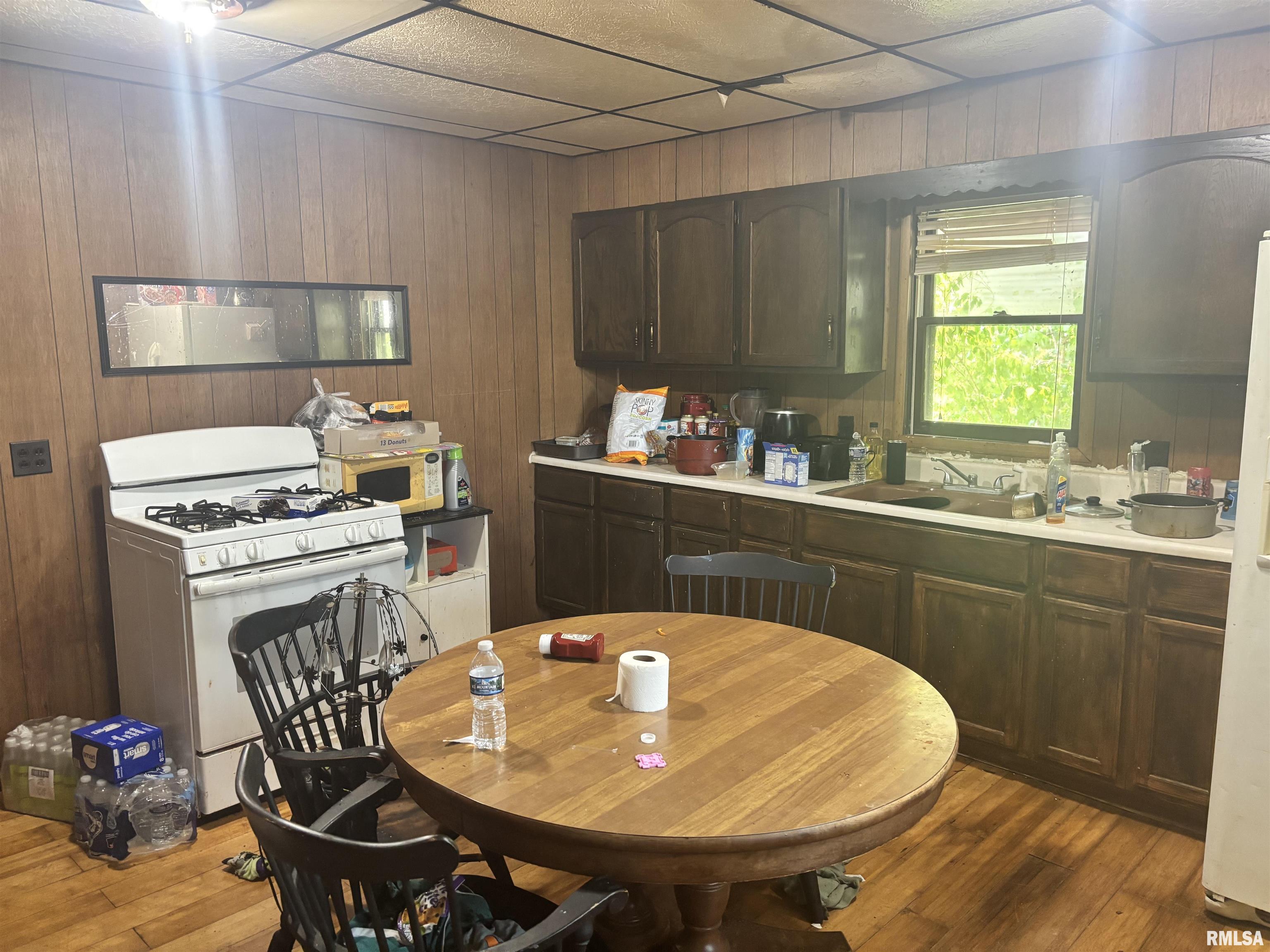 2807 W Marquette Street, Peoria, Illinois image 6