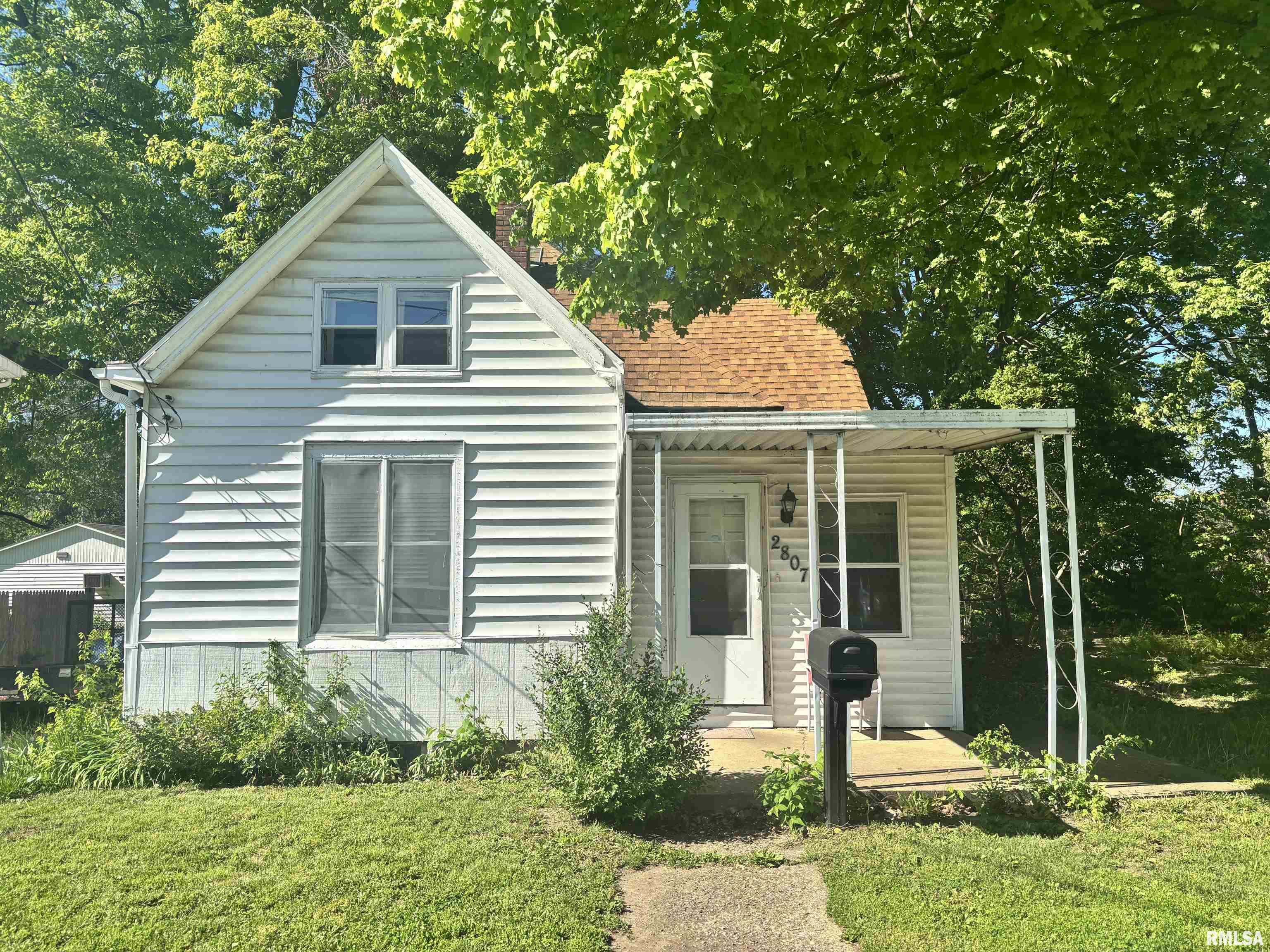 2807 W Marquette Street, Peoria, Illinois image 1