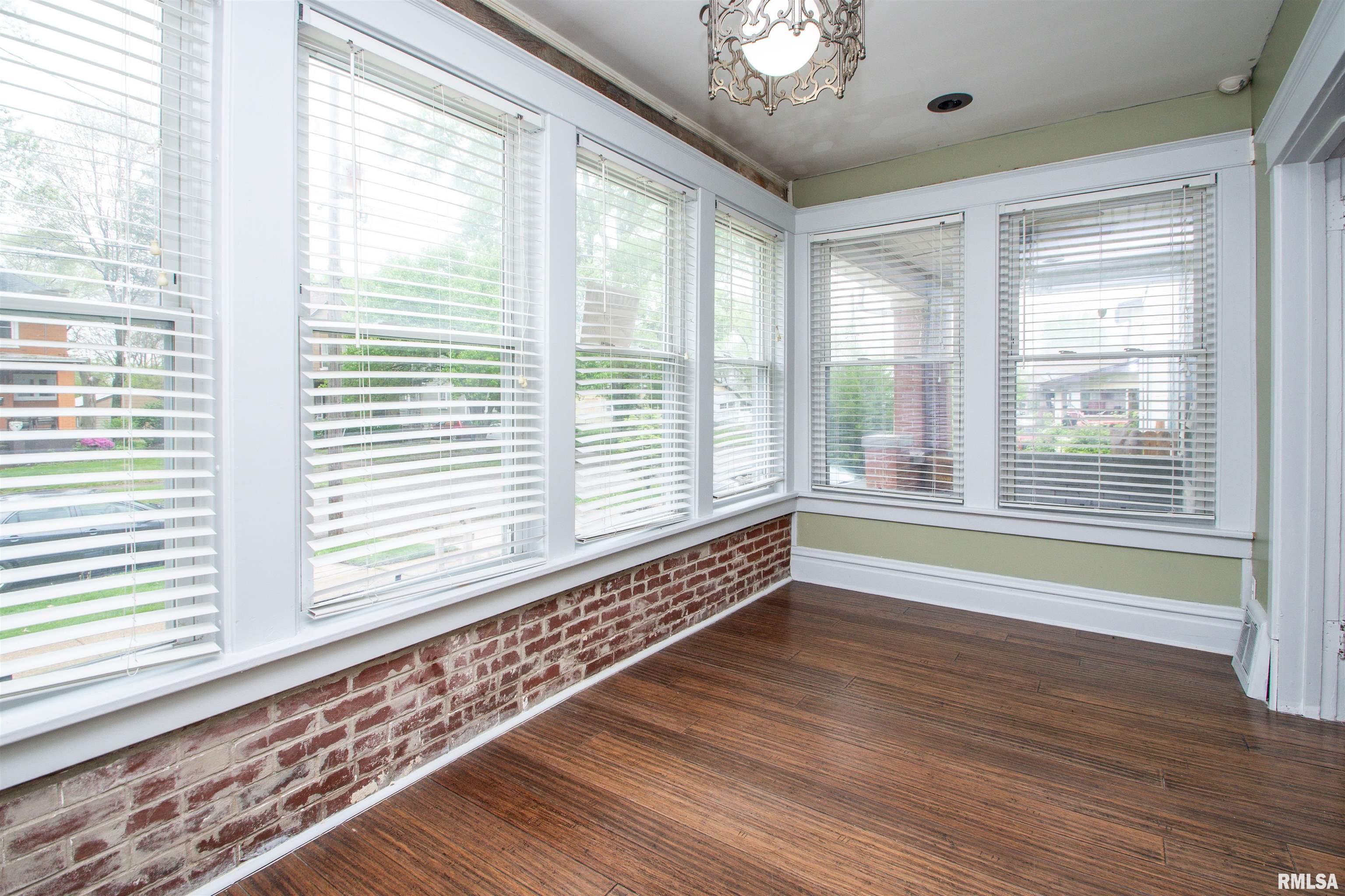 1630 N Peoria Avenue, Peoria, Illinois image 7