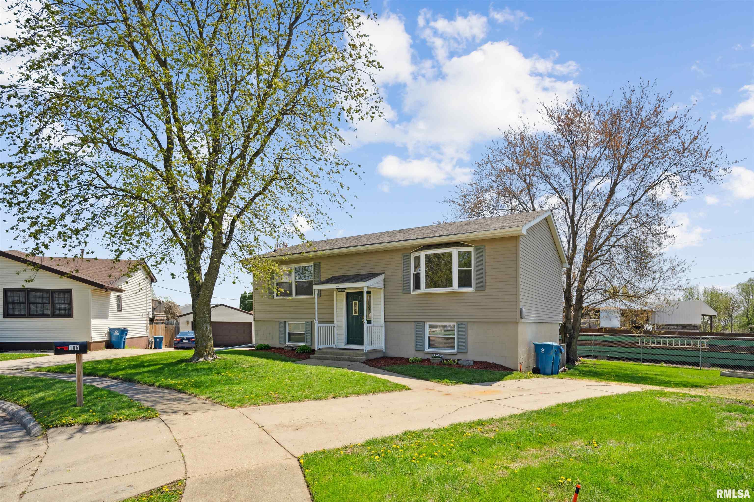105 Country Court, De Witt, Iowa image 23