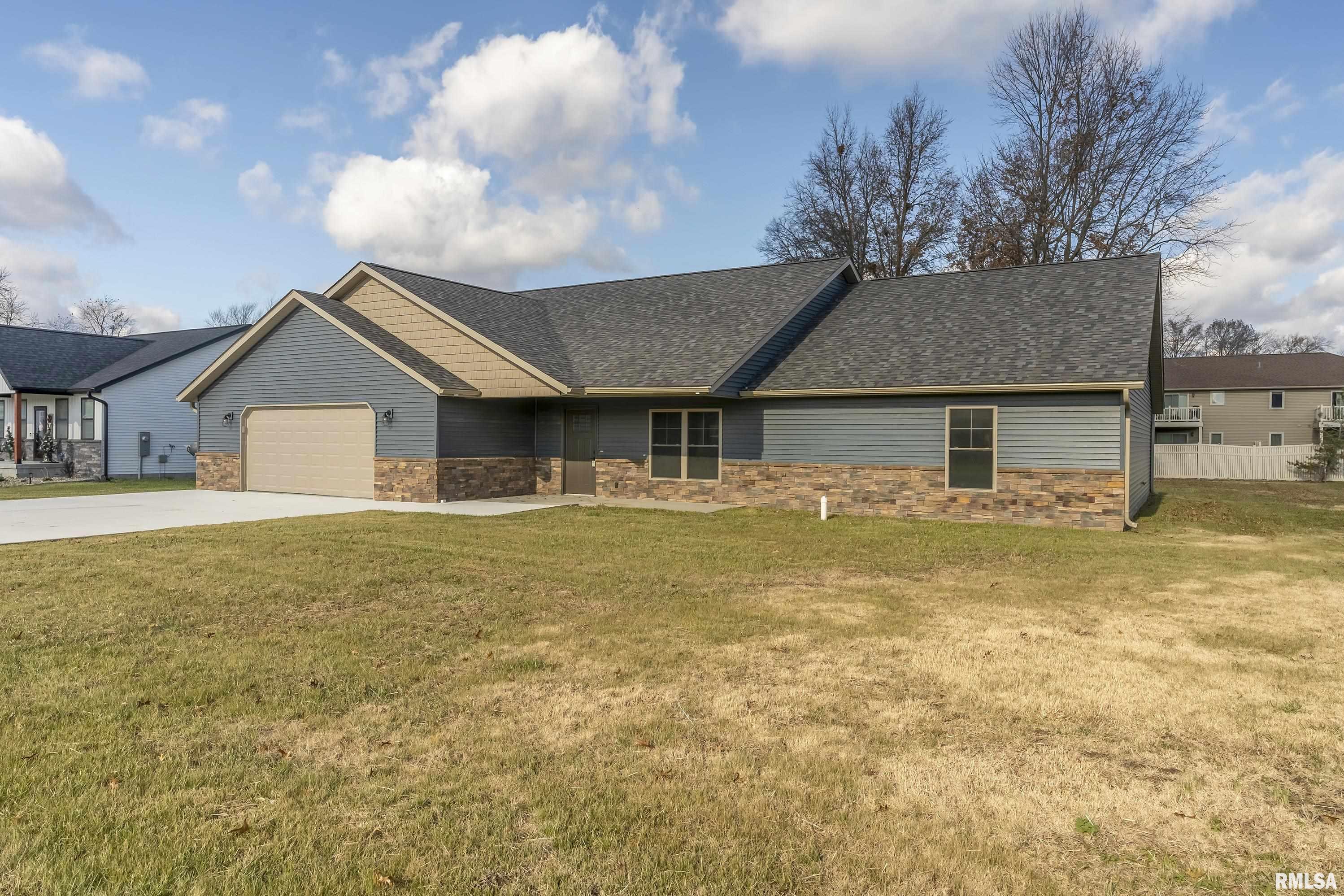 1109 Wildflower Lane, Herrin, Illinois image 1