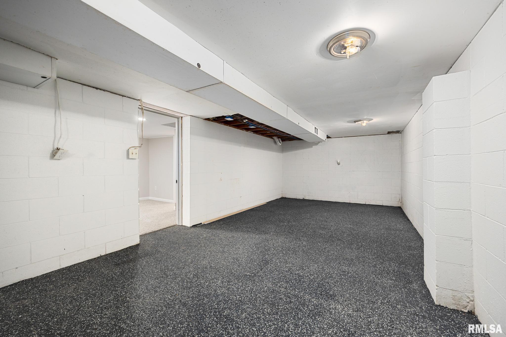 8210 W Parks School Road, Princeville, Illinois image 32