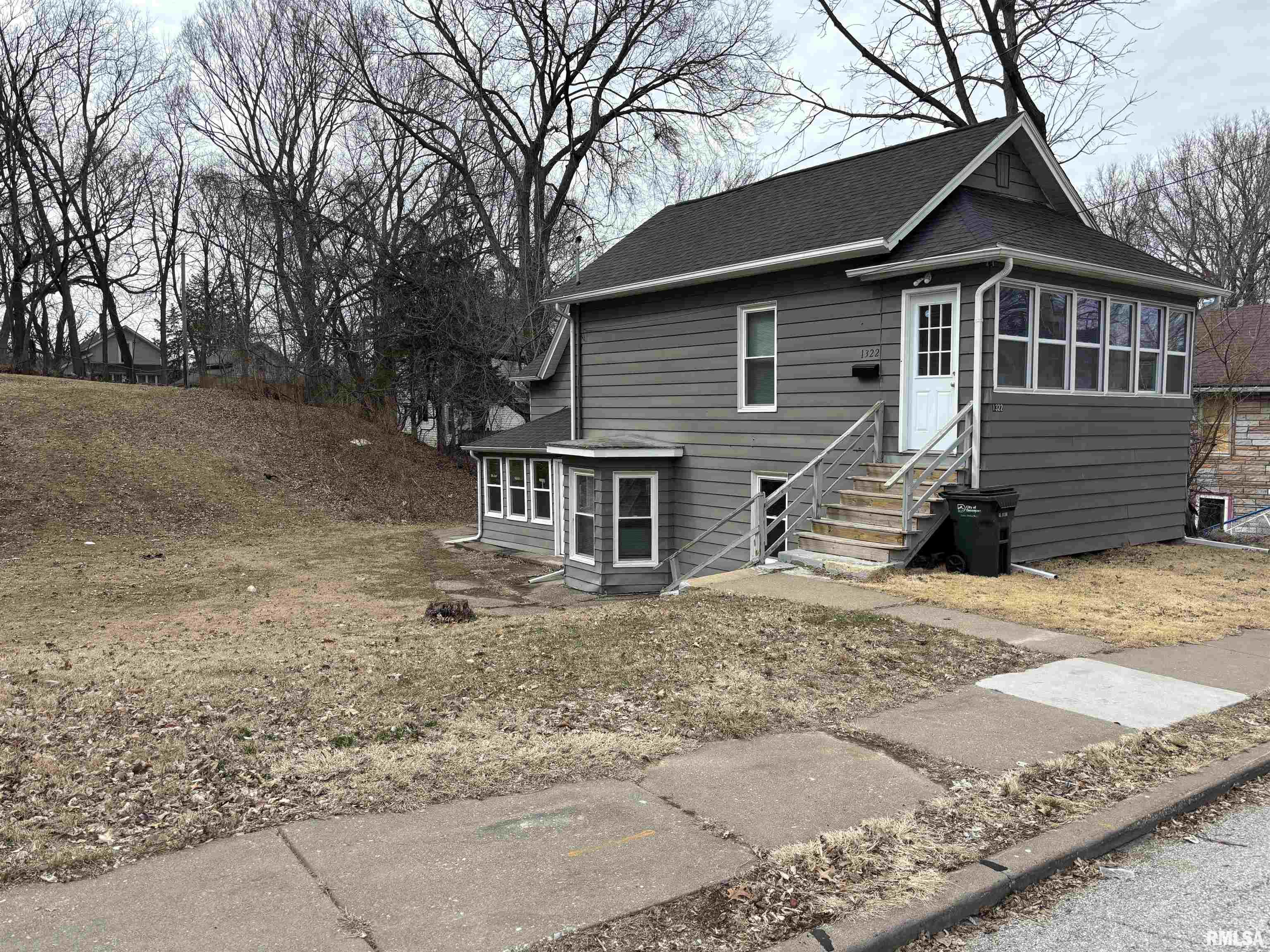 1322 Spring Street, Davenport, Iowa image 2