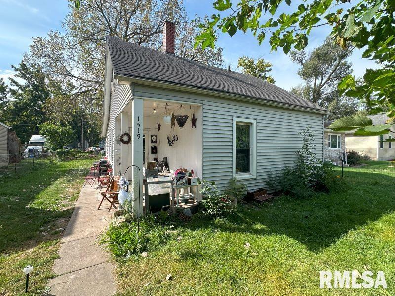 1519 W 7th Street, Davenport, Iowa image 3