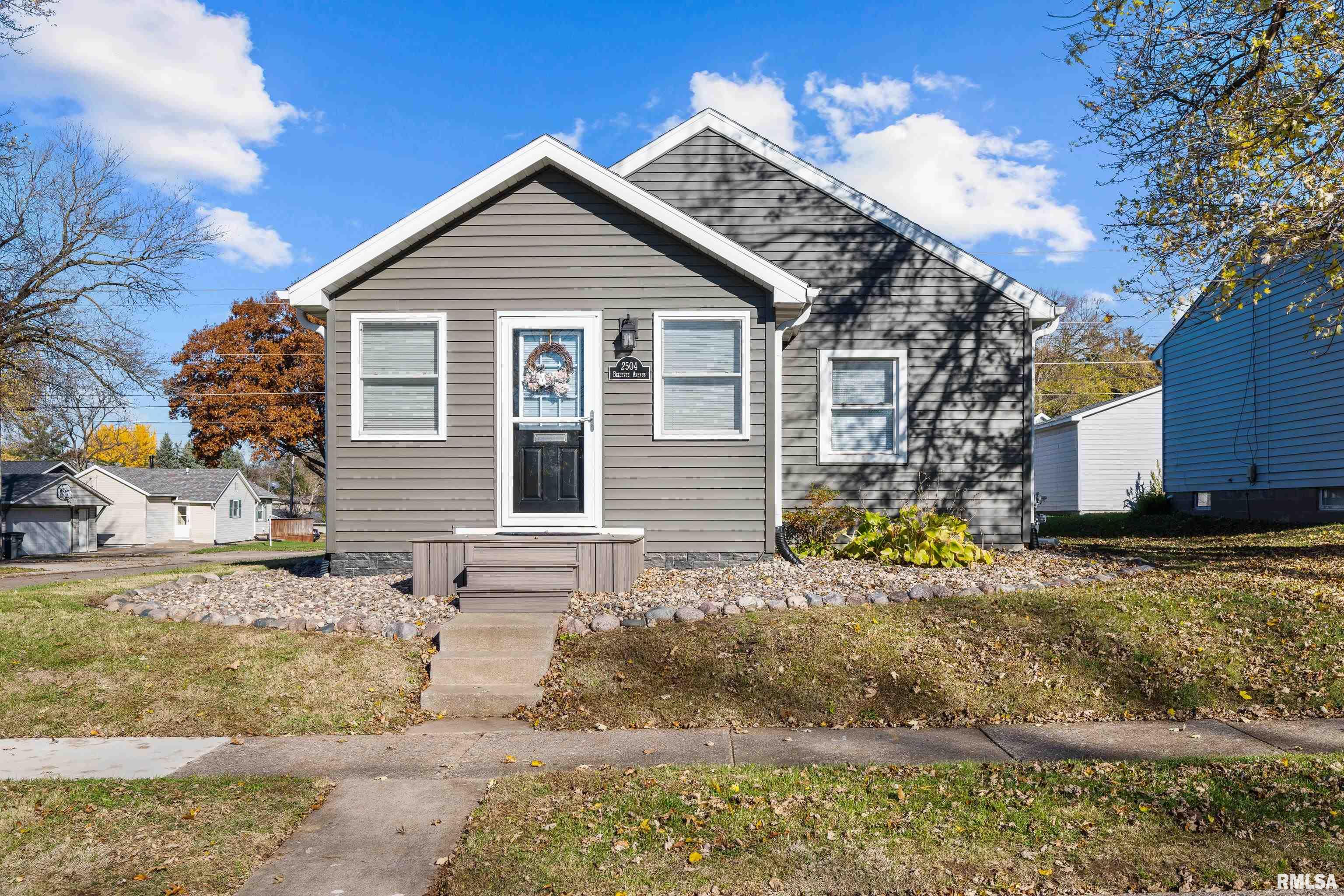 2504 Bellevue Avenue, Bettendorf, Iowa image 1