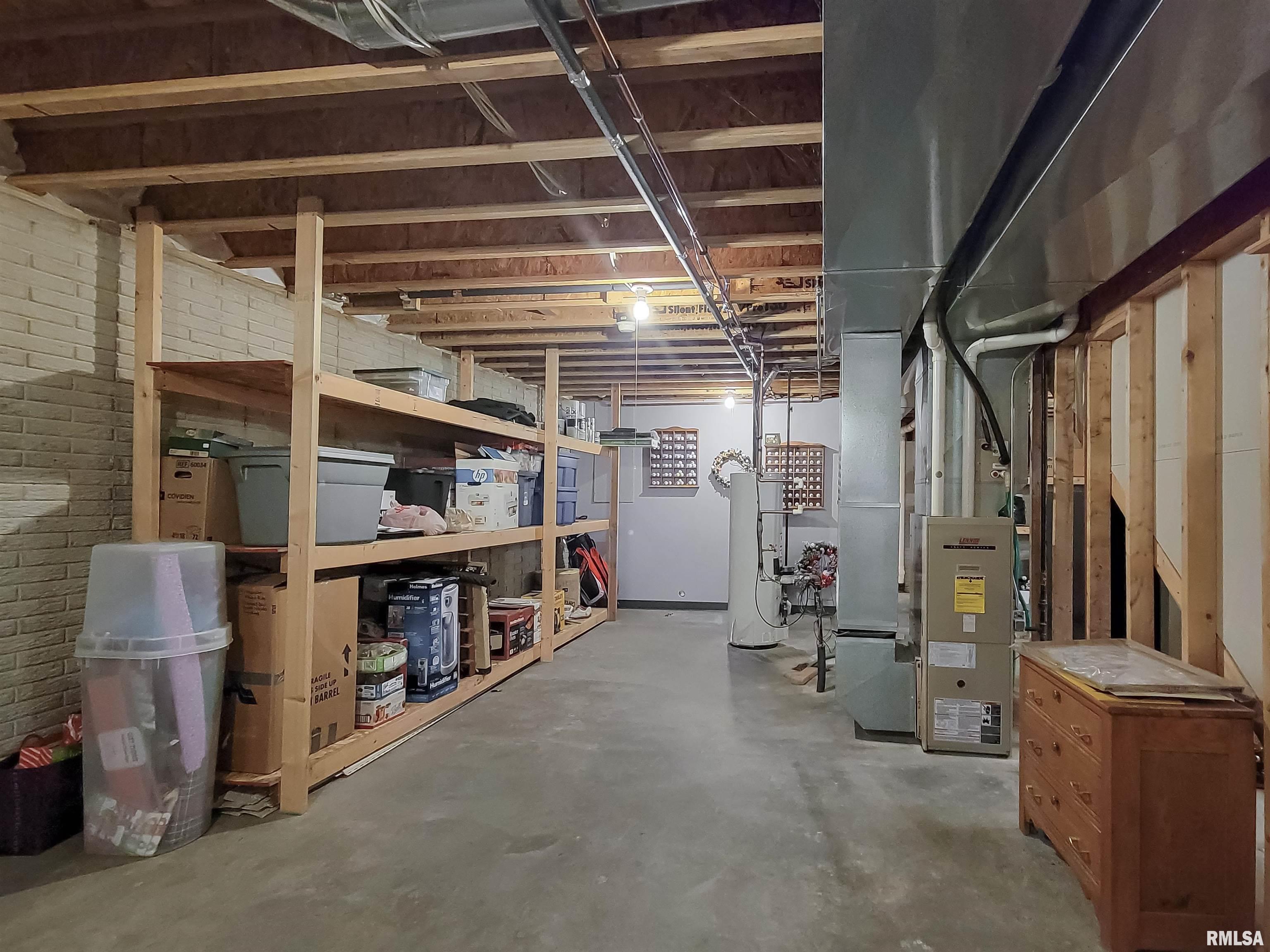 304 E 10th Street, De Witt, Iowa image 25