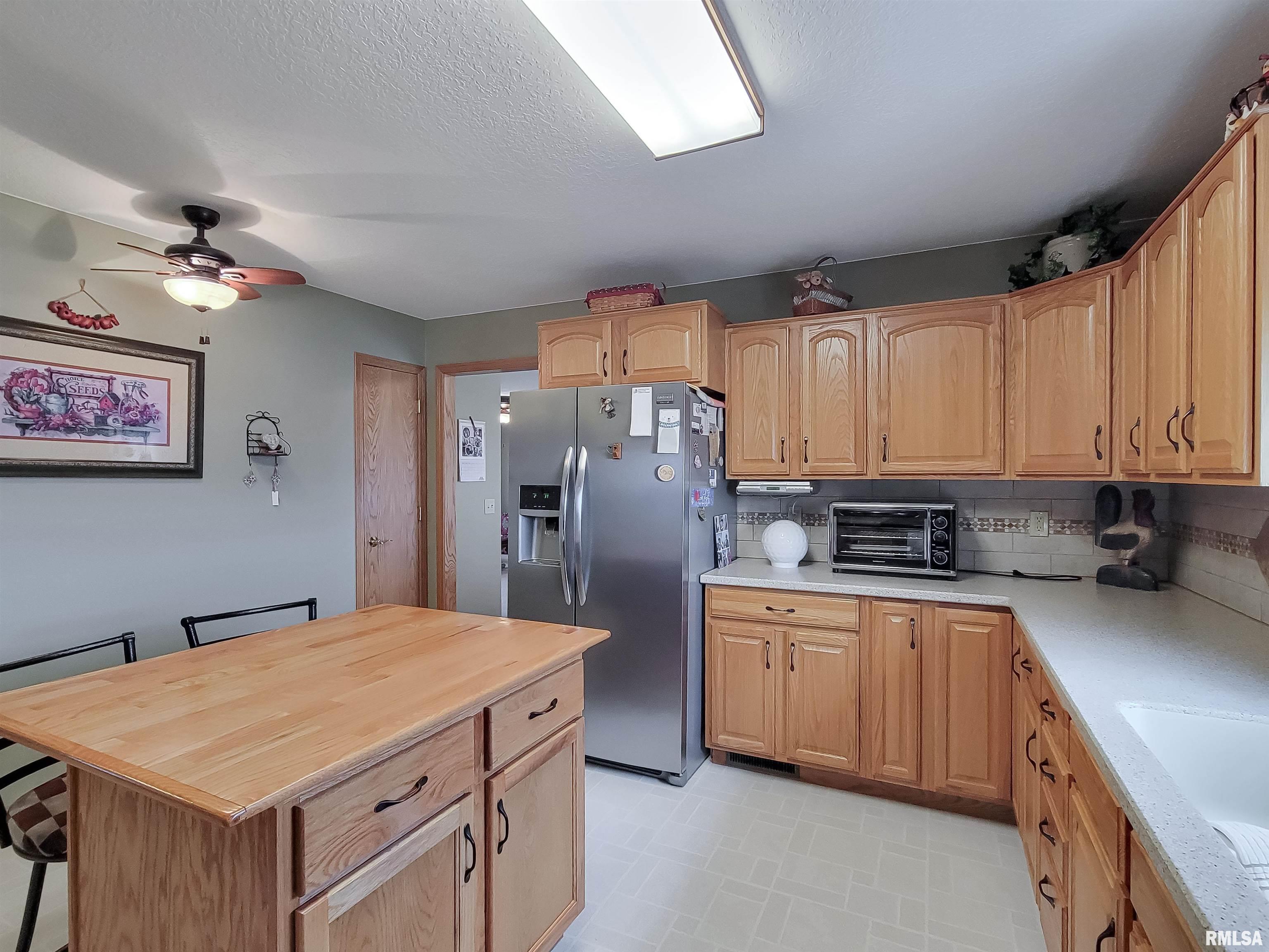 304 E 10th Street, De Witt, Iowa image 11