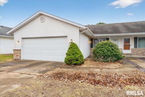 Homes For Sale - 3120 Cascade Drive<br/> Springfield, IL 62704