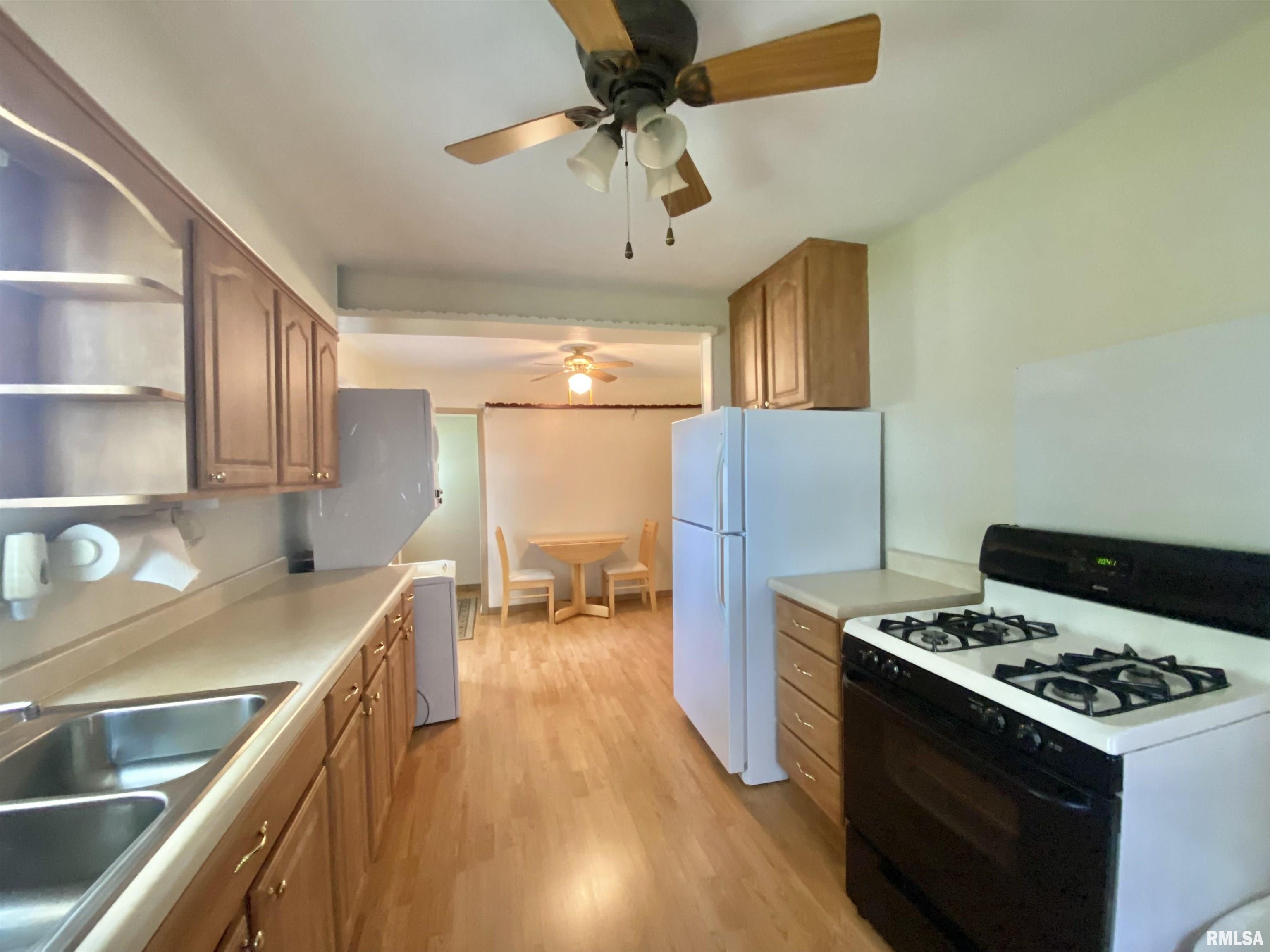 846 S 7th Avenue, Canton, Illinois image 14