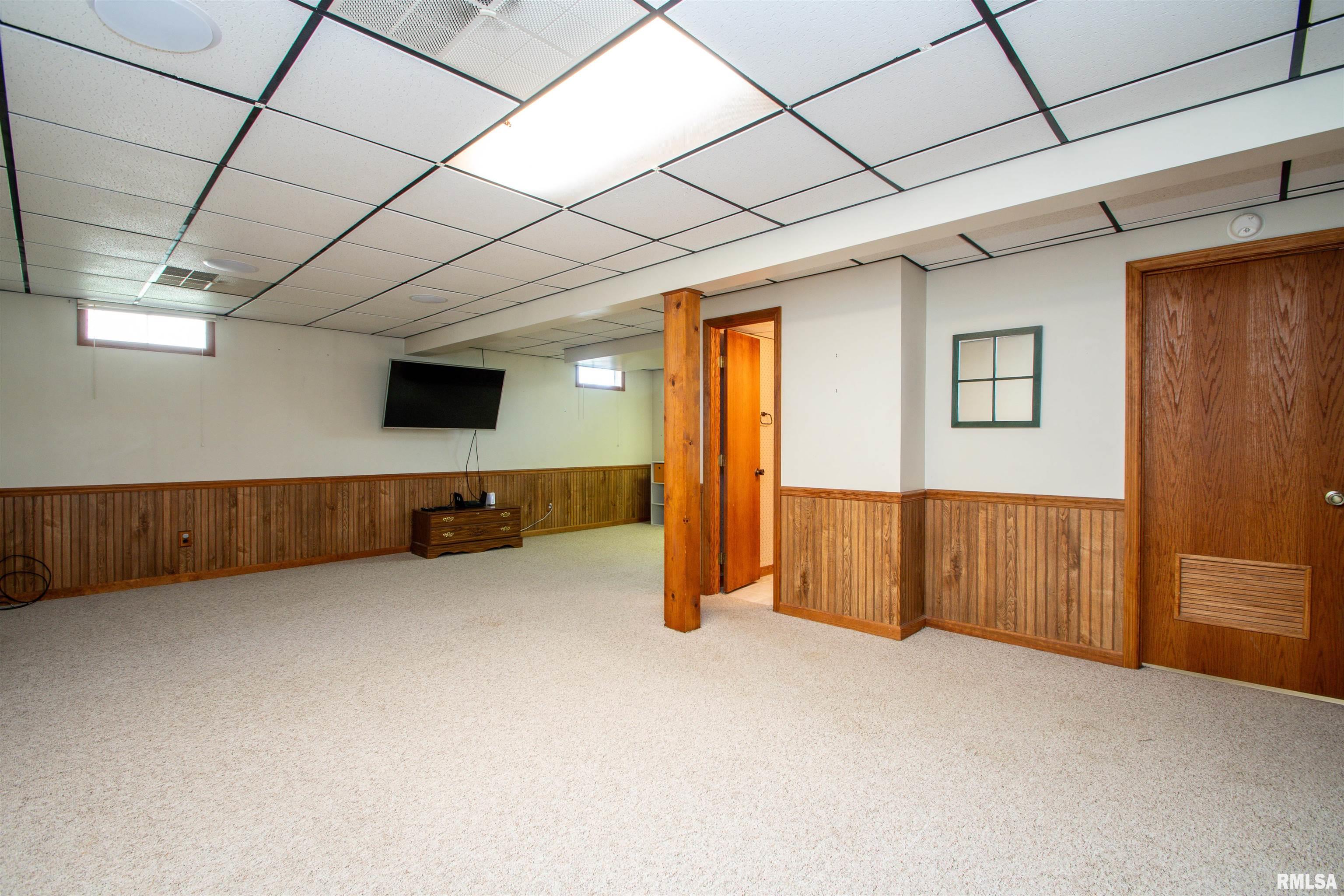 2706 S Skyway Road, Peoria, Illinois image 28