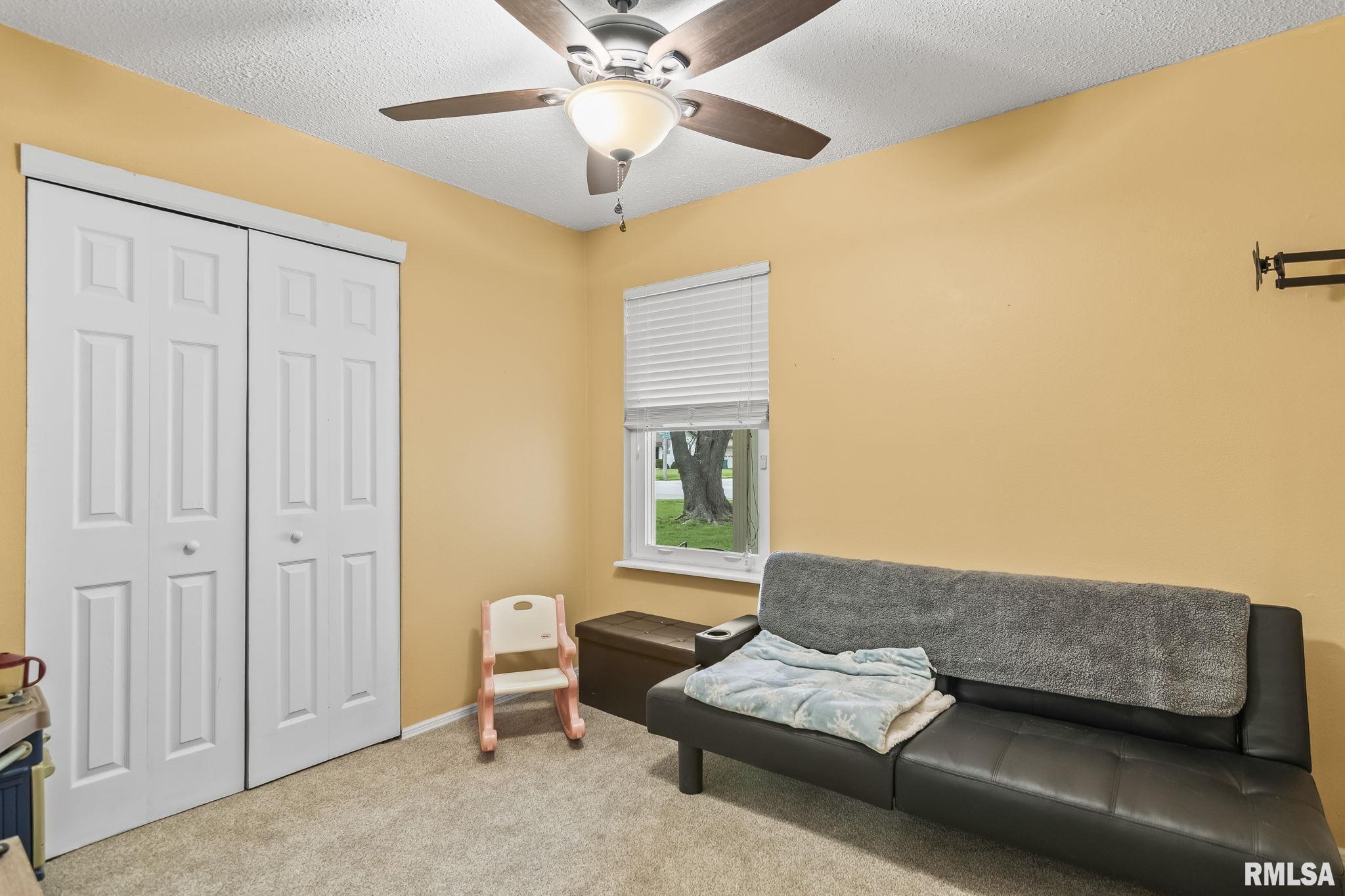 241 N Durkin Drive, Springfield, Illinois image 18