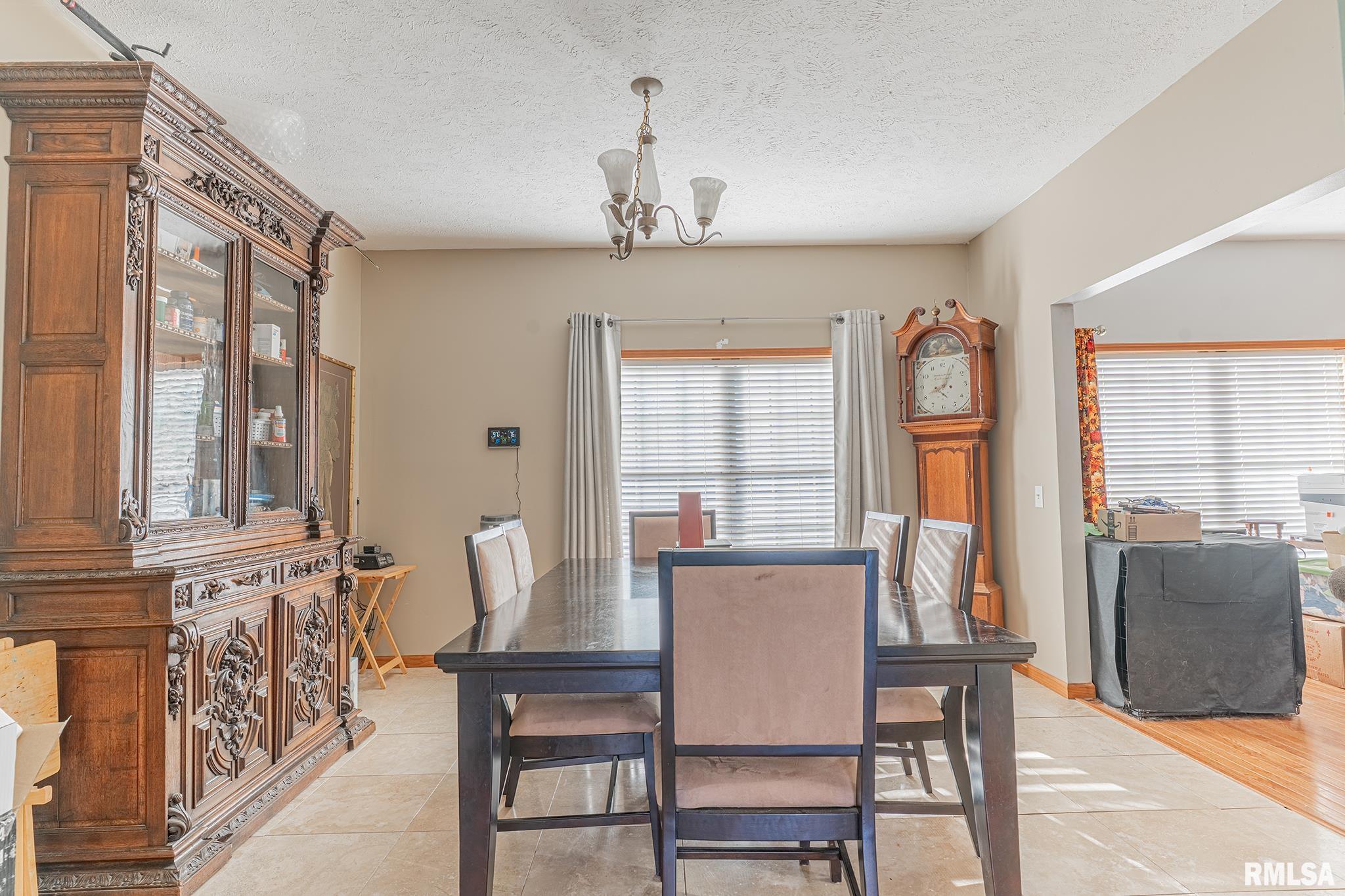 2814 Chouteau Avenue, Odin, Illinois image 30