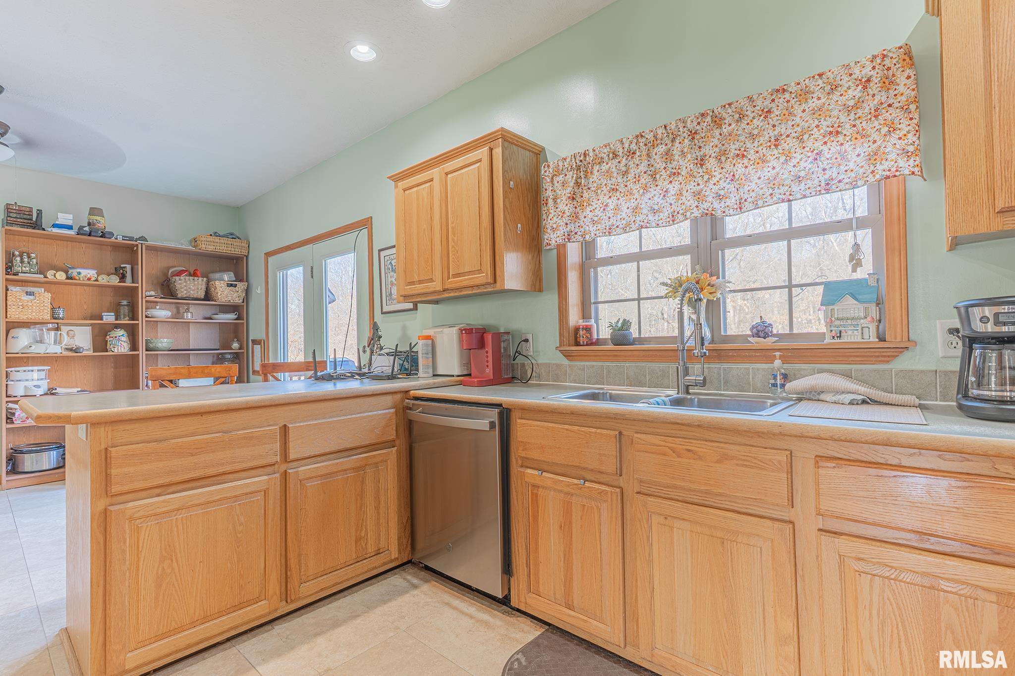 2814 Chouteau Avenue, Odin, Illinois image 28