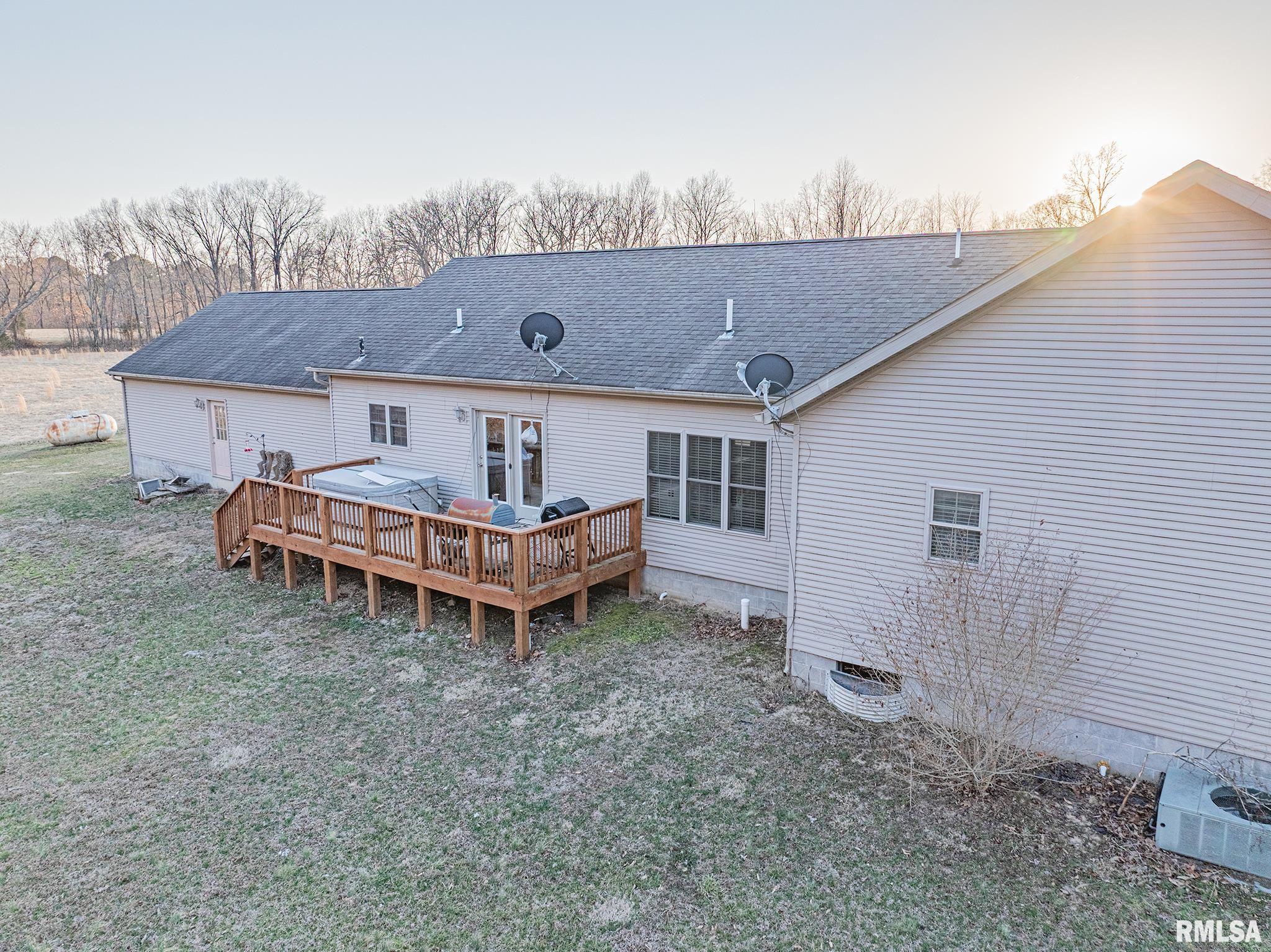 2814 Chouteau Avenue, Odin, Illinois image 17
