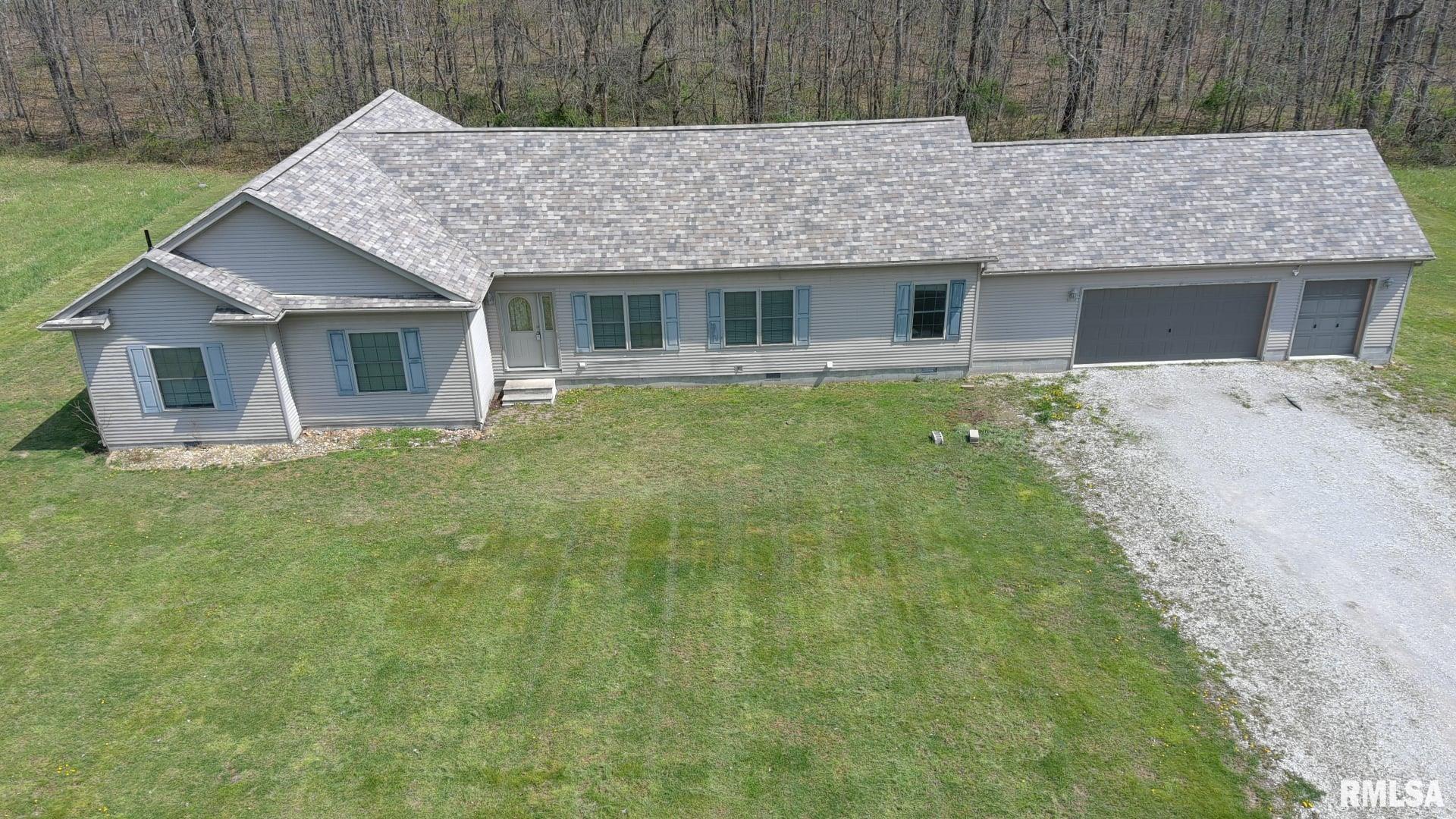 2814 Chouteau Avenue, Odin, Illinois image 3