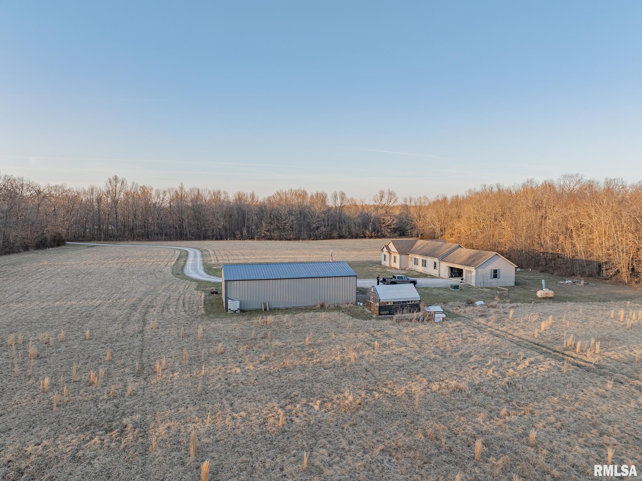 2814 Chouteau Avenue, Odin, Illinois image 21