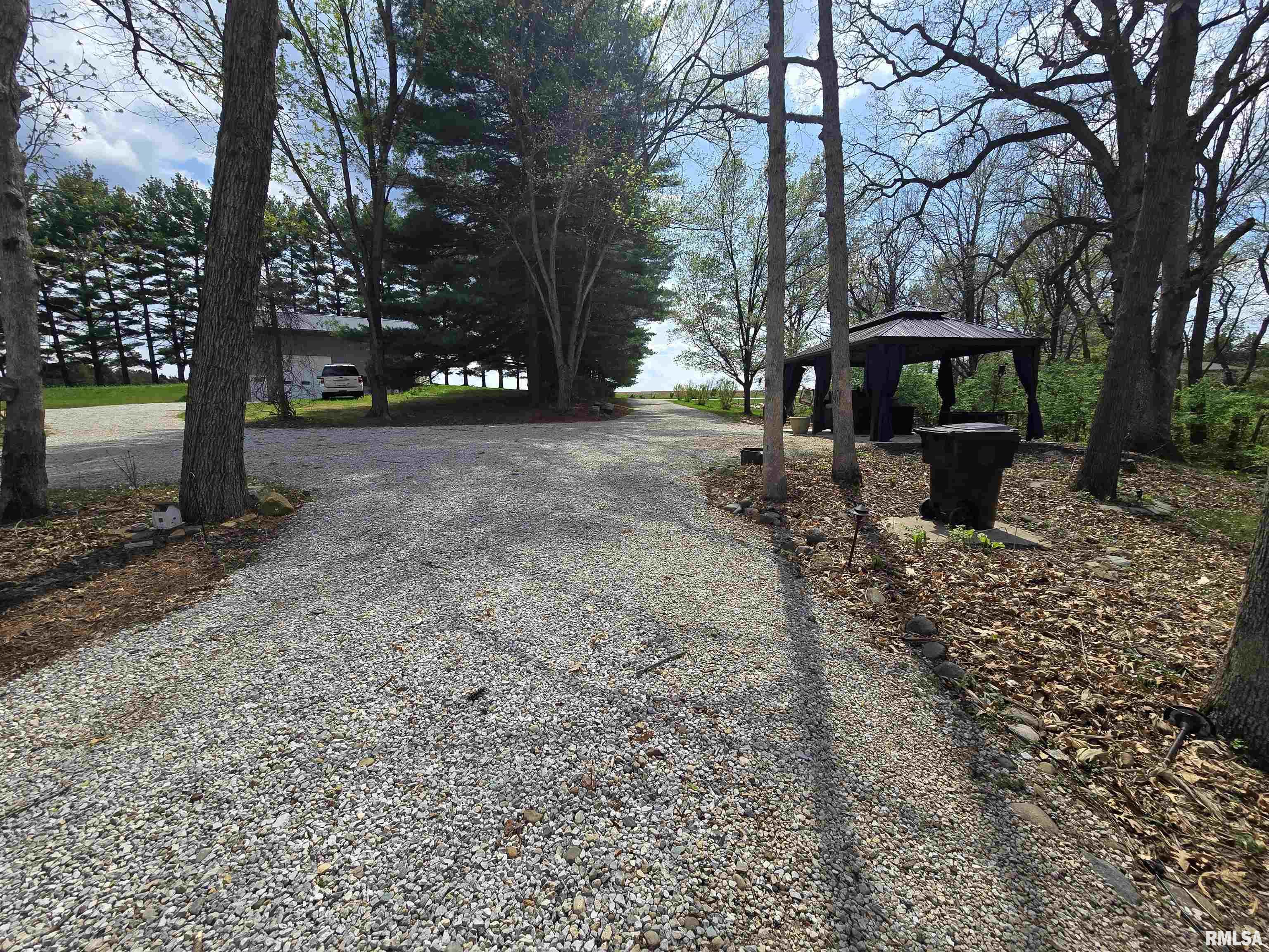 394 Circle Shore Drive, Washington, Illinois image 5