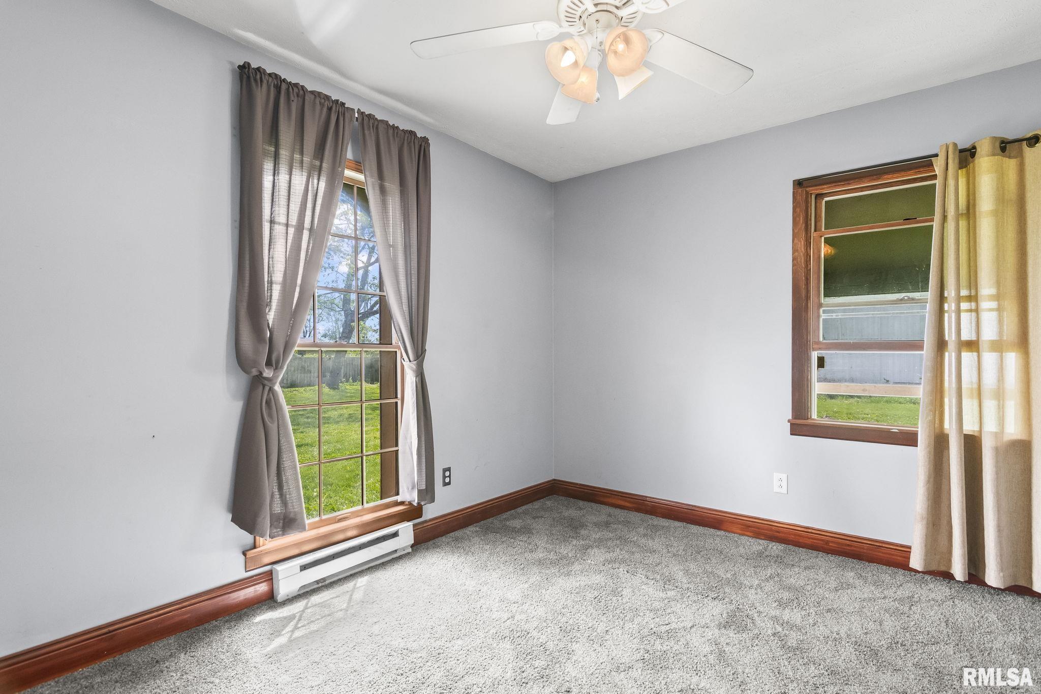 402 Carson Street, Loami, Illinois image 18