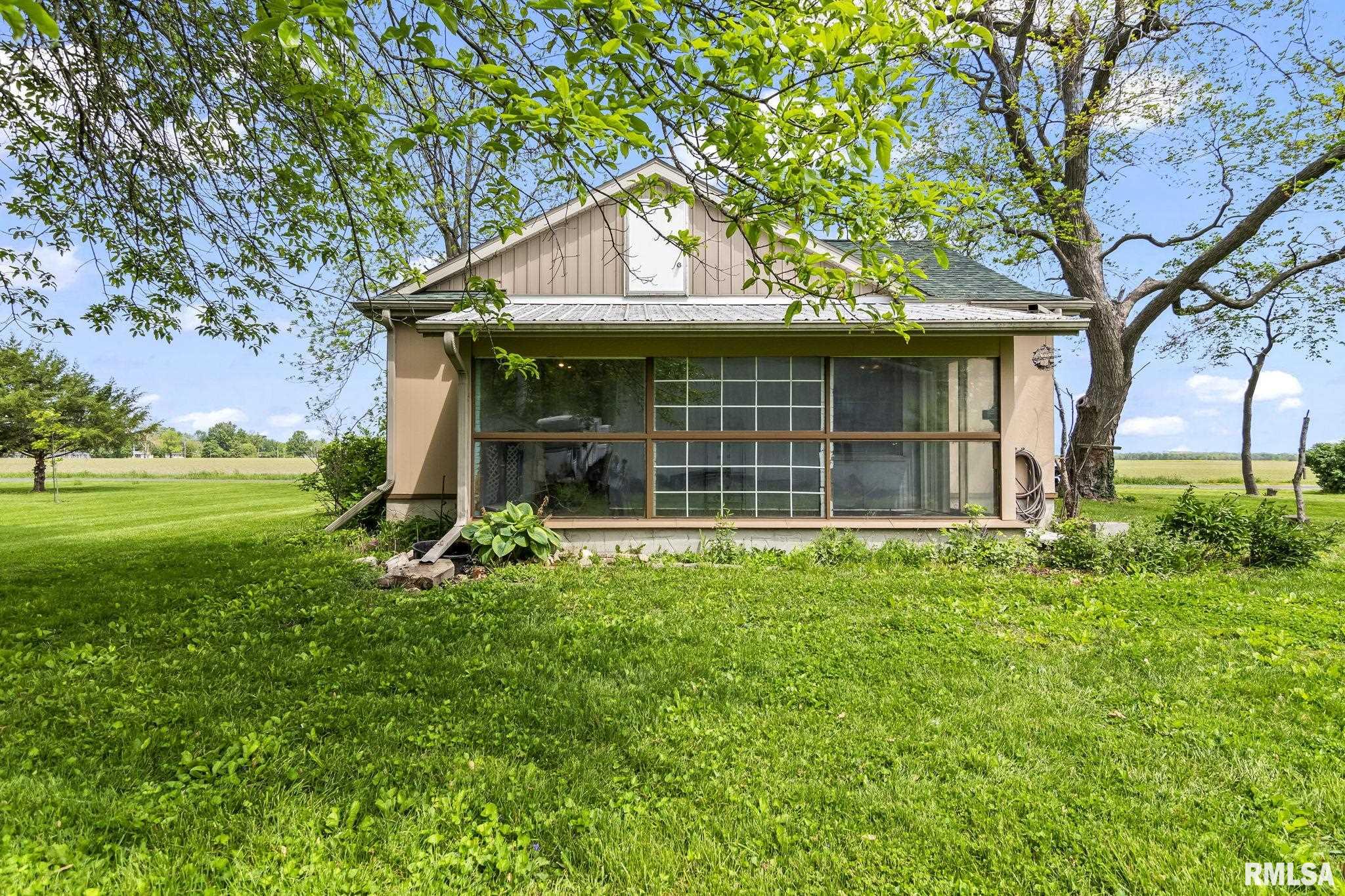 402 Carson Street, Loami, Illinois image 28
