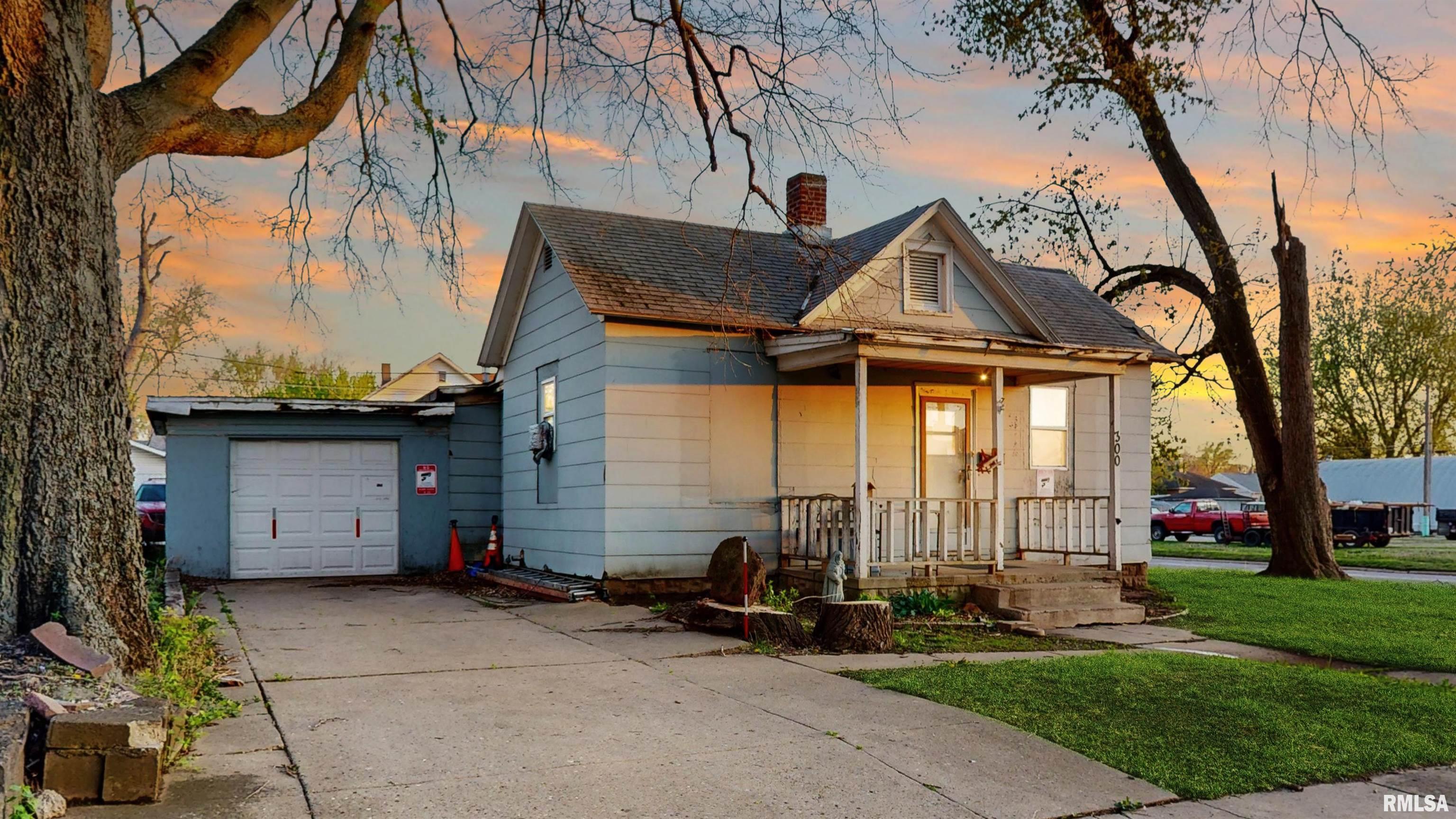 300 Park Avenue, Pekin, Illinois image 3