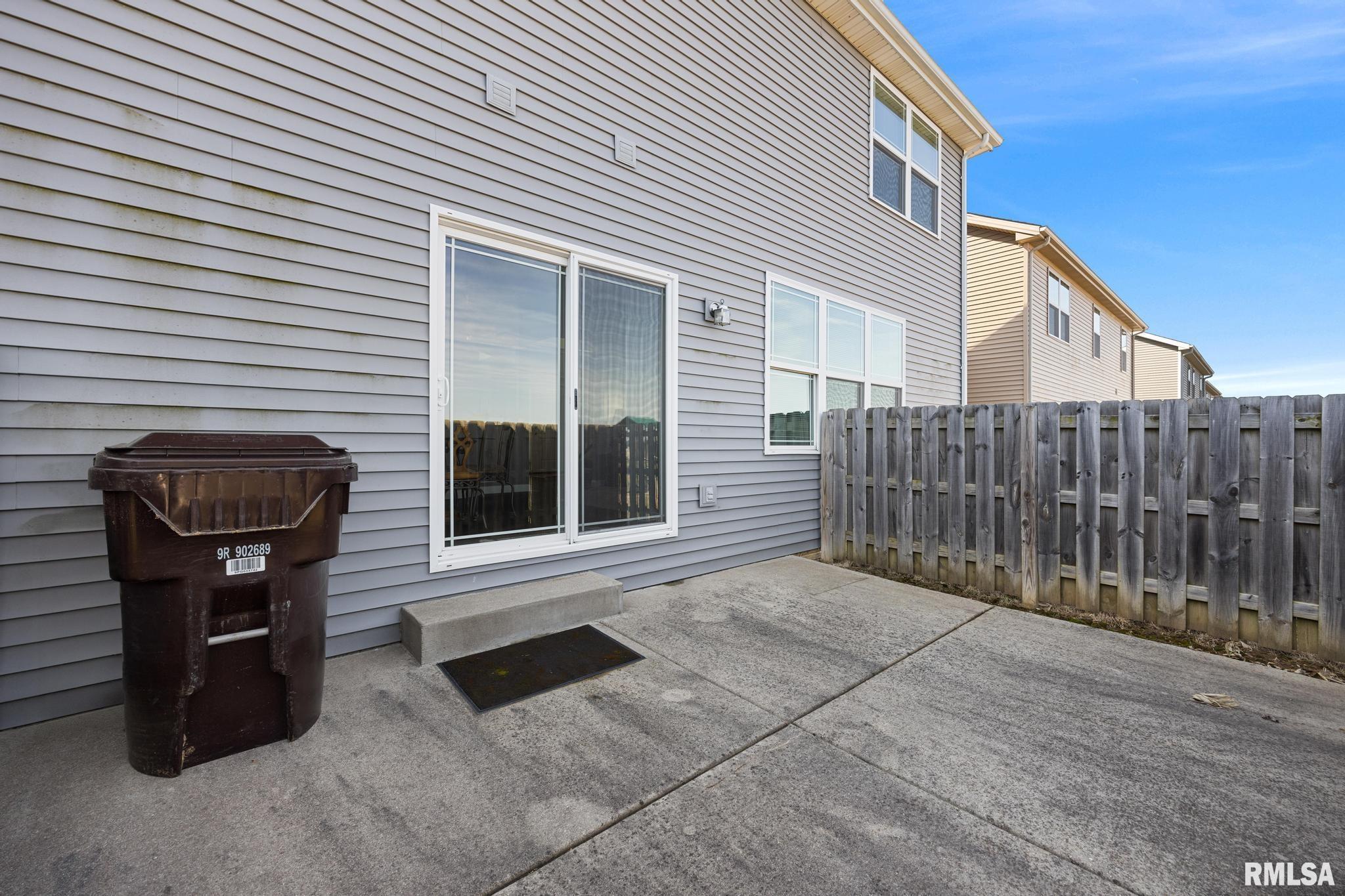 2825 W School Street, Dunlap, Illinois image 30